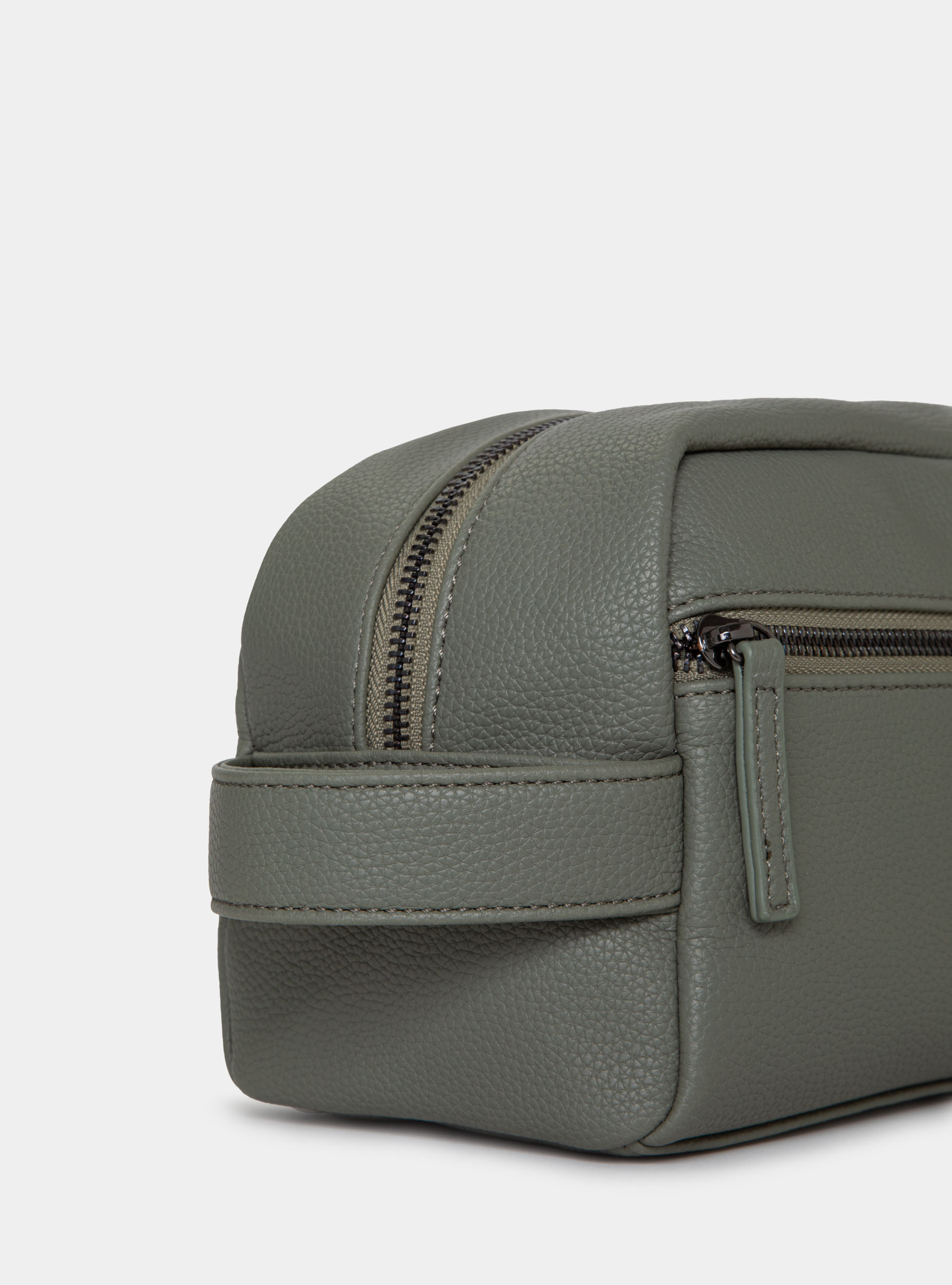 Necessaire with zip, SALVIA 0602C