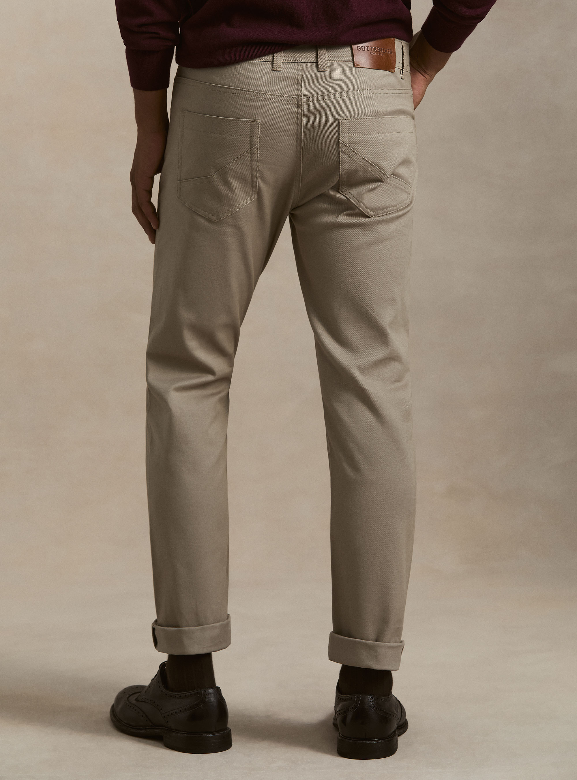 Pantaloni 5 tasche in misto cotone armaturato, FANGO 0568C