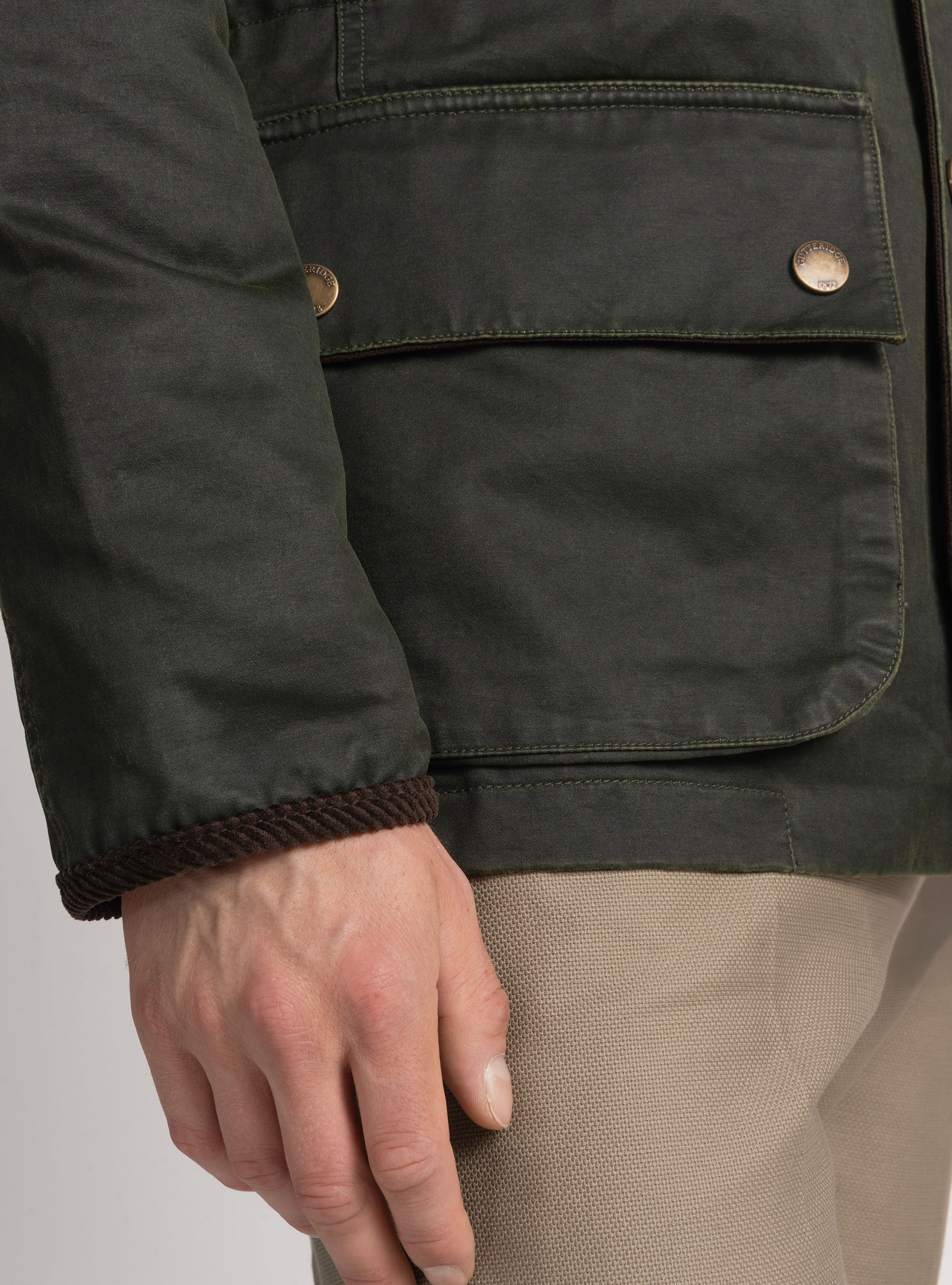 Field jacket in tela cerata di cotone, VERDE