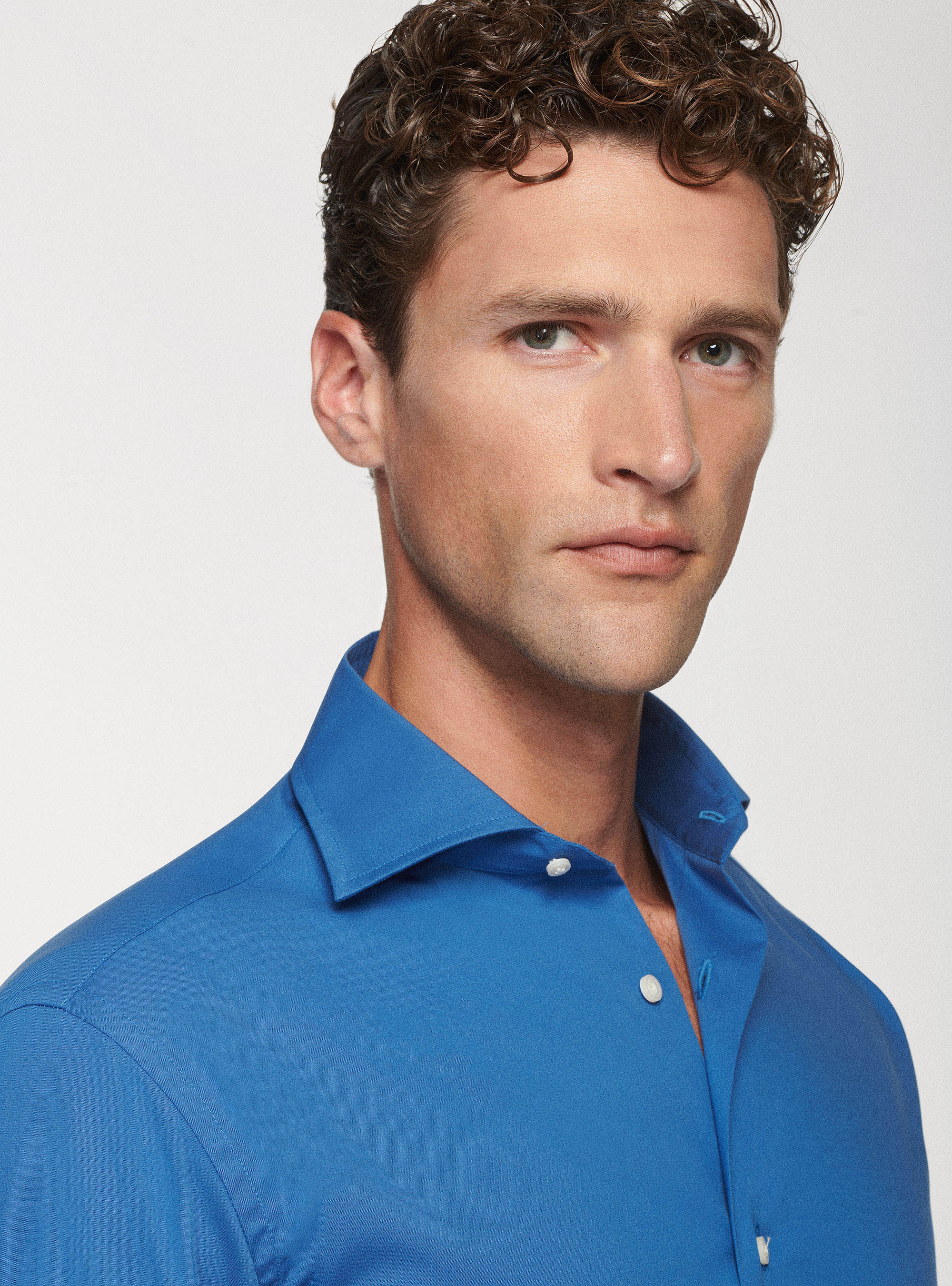 Camicia in popeline stretch, 0226C CERULEO