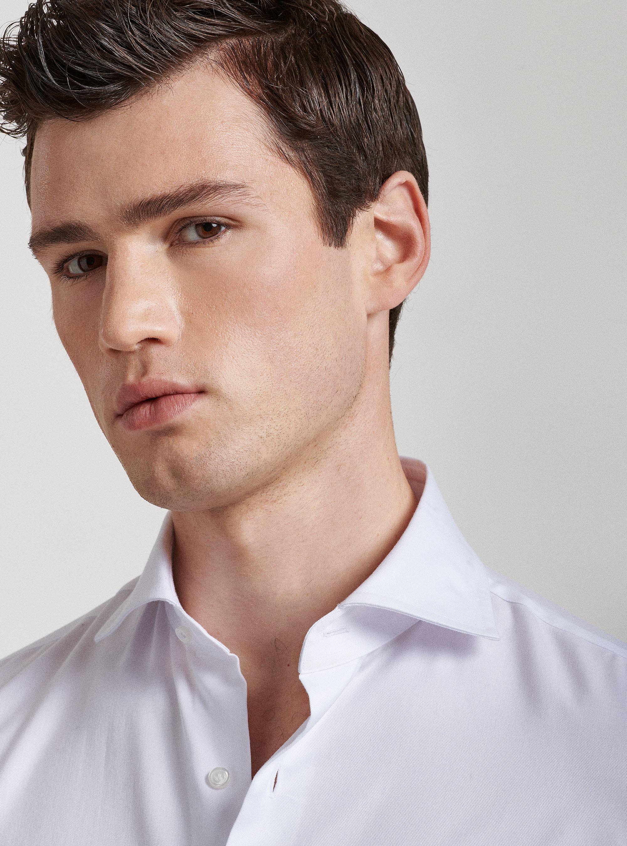 Camicia slim fit in twill di cotone, BIANCO