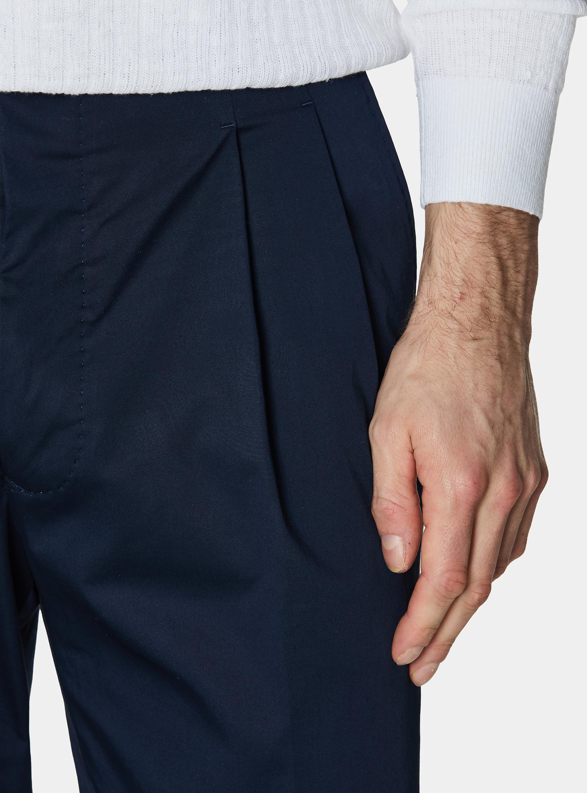 Pantalon &agrave; pinces en popeline de coton stretch, BLEU MARINE