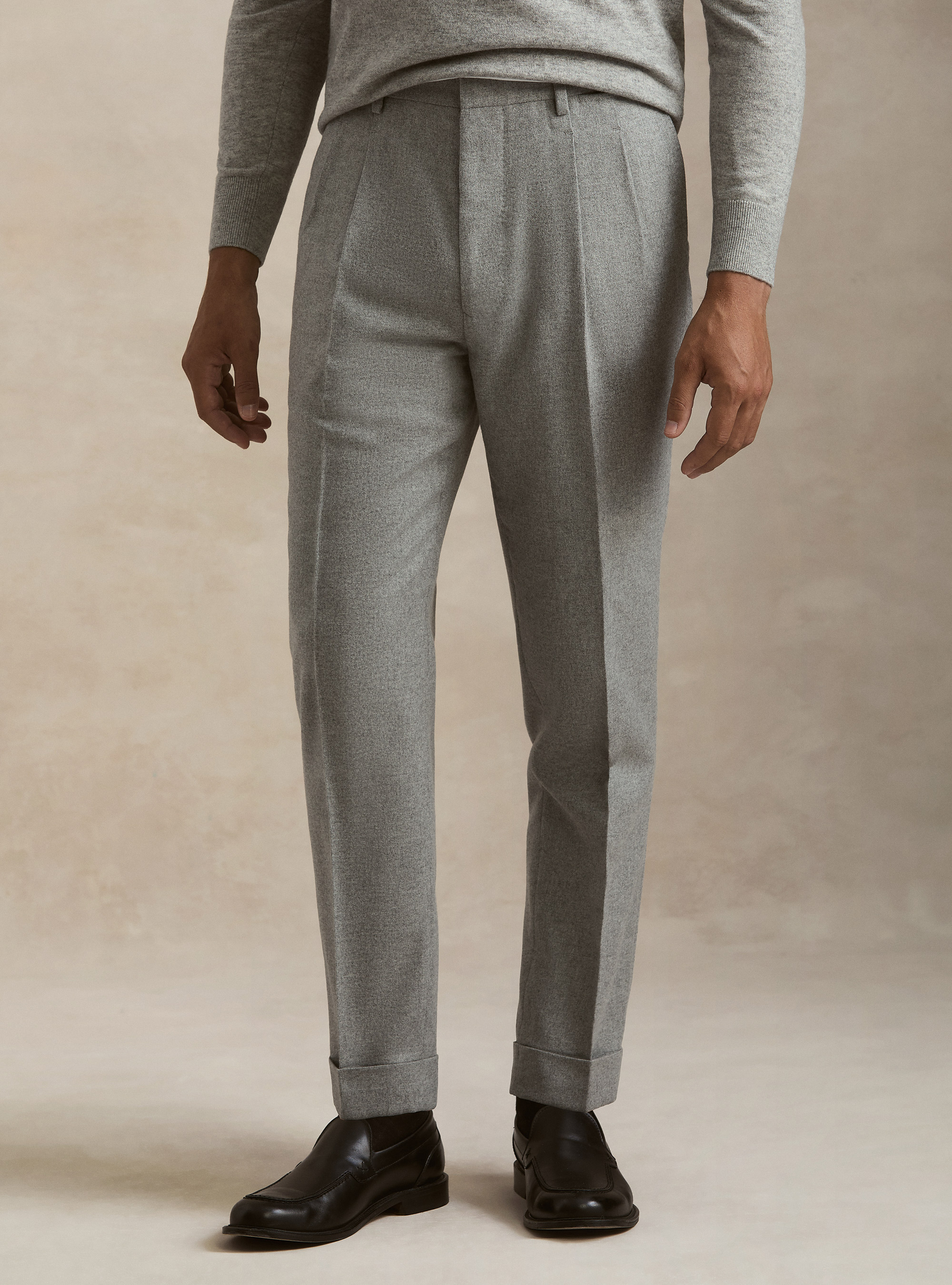 Lightweight wool blend pleated trousers, GREY