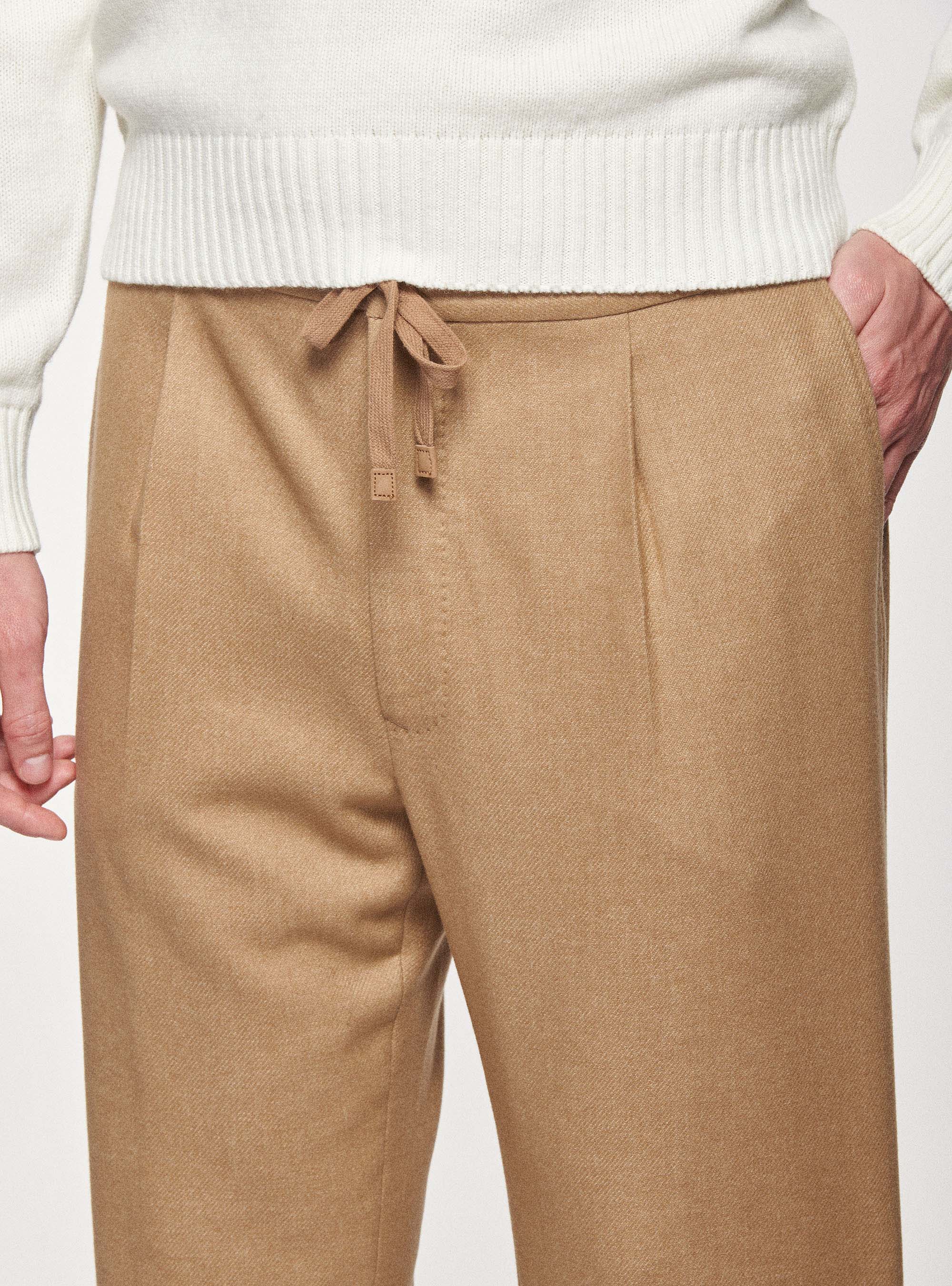 Pantaloni con pinces in flanella di lana Duemilagori, SABBIA