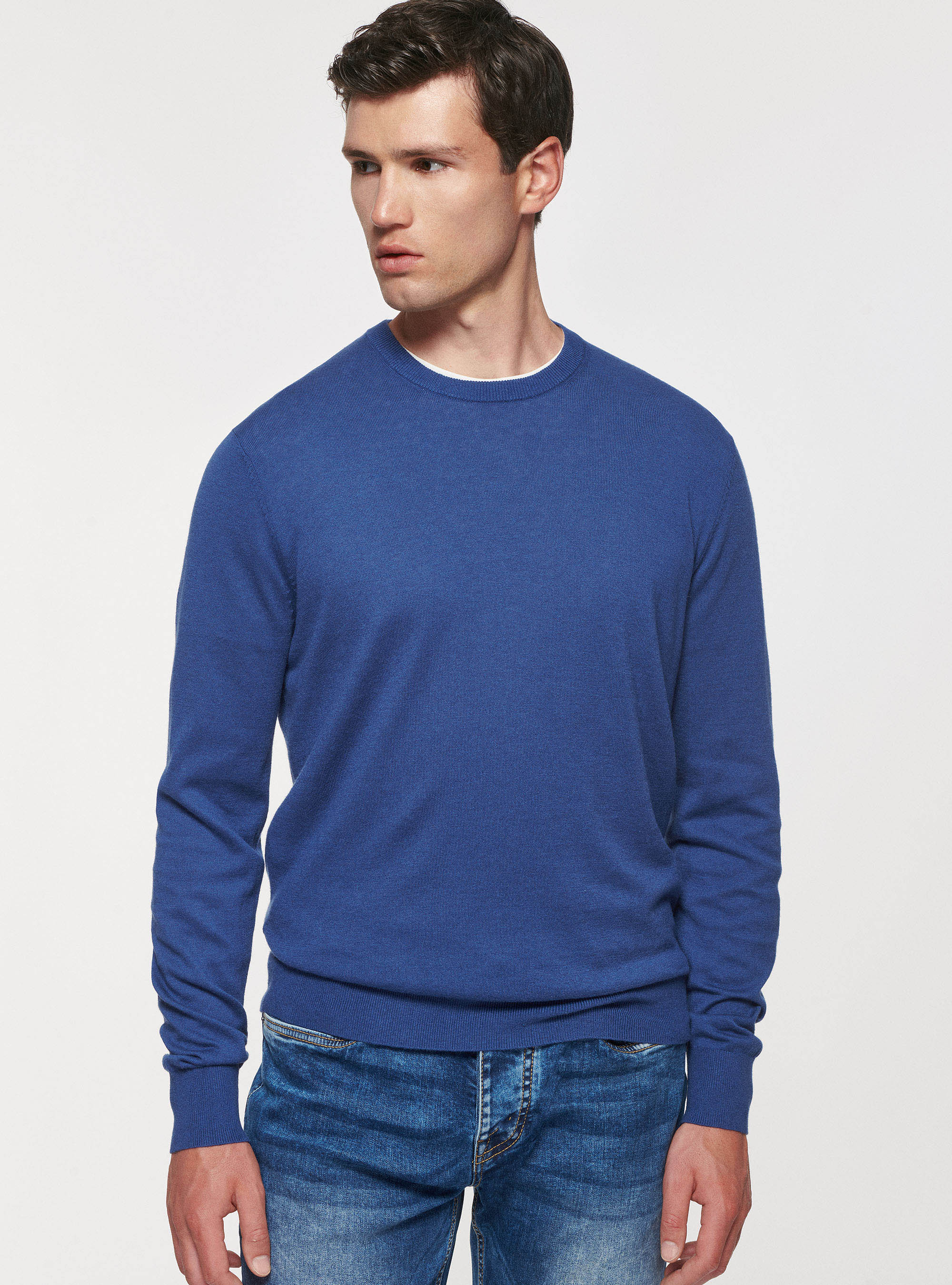 Pull à col rond en coton, soie et cachemire