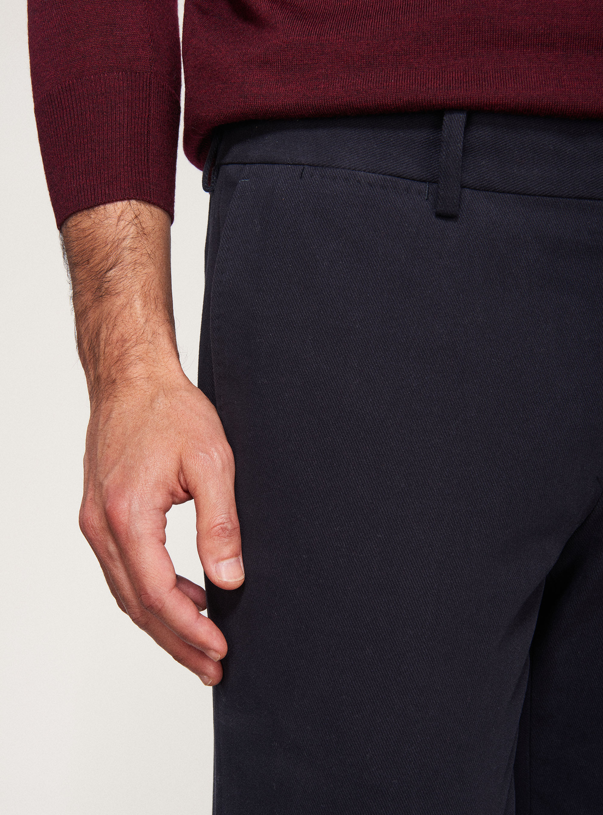 Pantaloni chino in twill di cotone smerigliato, BLU NAVY