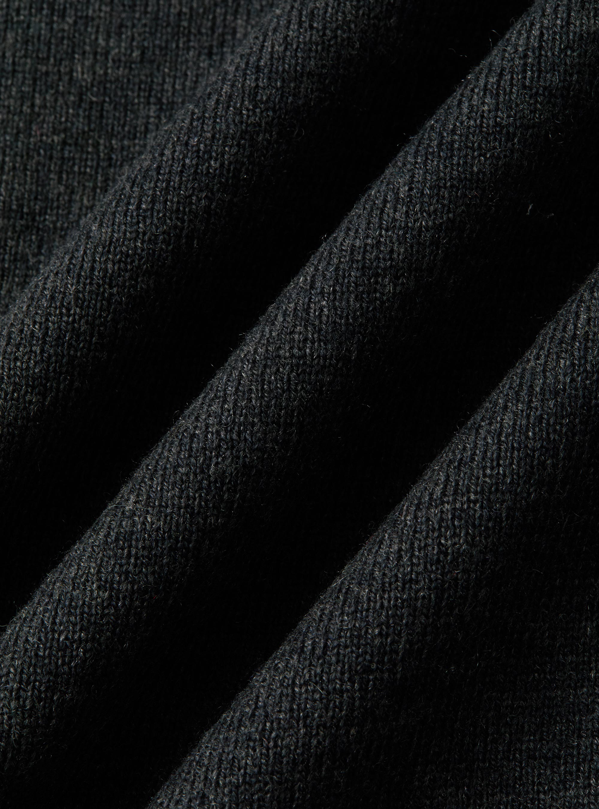 Tricot à col ras du cou en laine mélangée, ASPHALTE