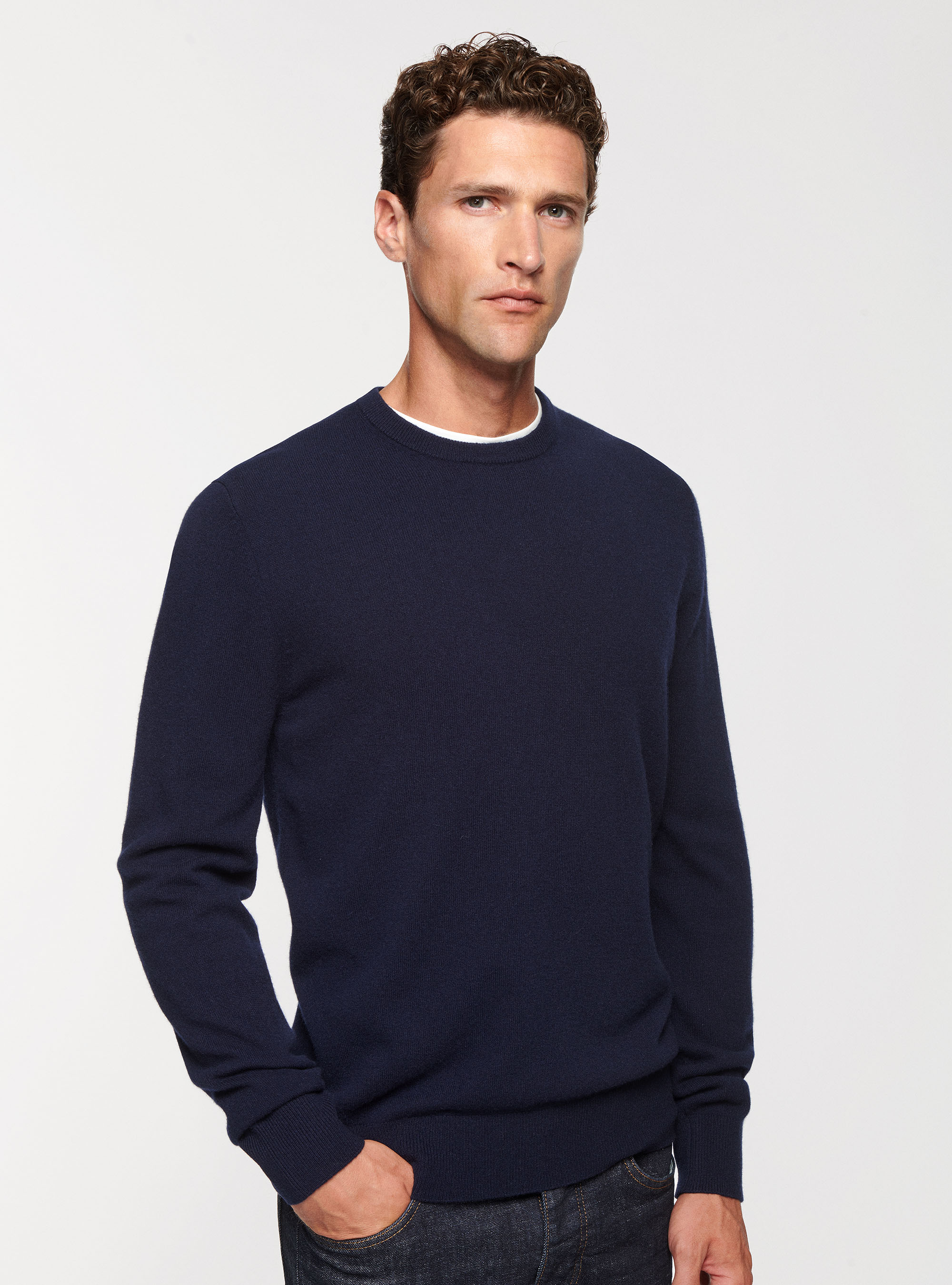 Pull à col ras du cou en lambswool et cachemire, BLEU MARINE