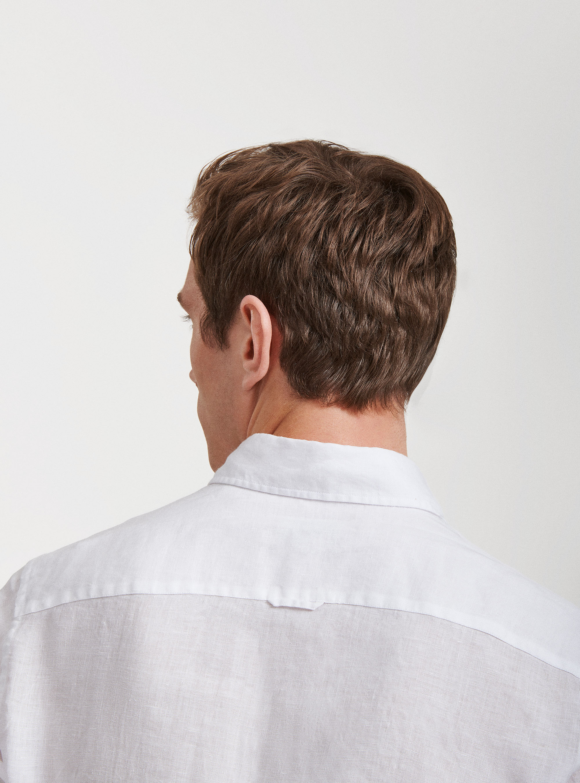 Semi-French collar shirt in pure linen, WHITE