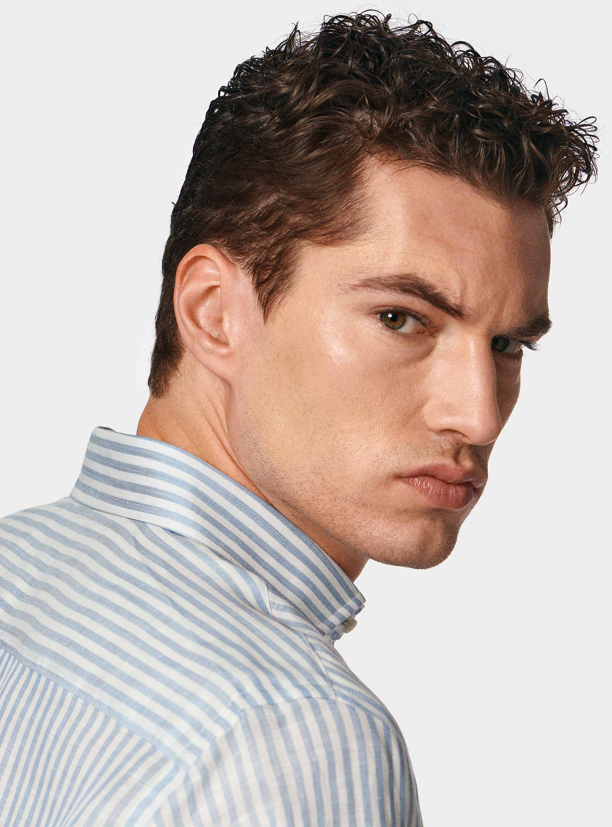 Camisa de rayas en mezcla de lino, CELESTE