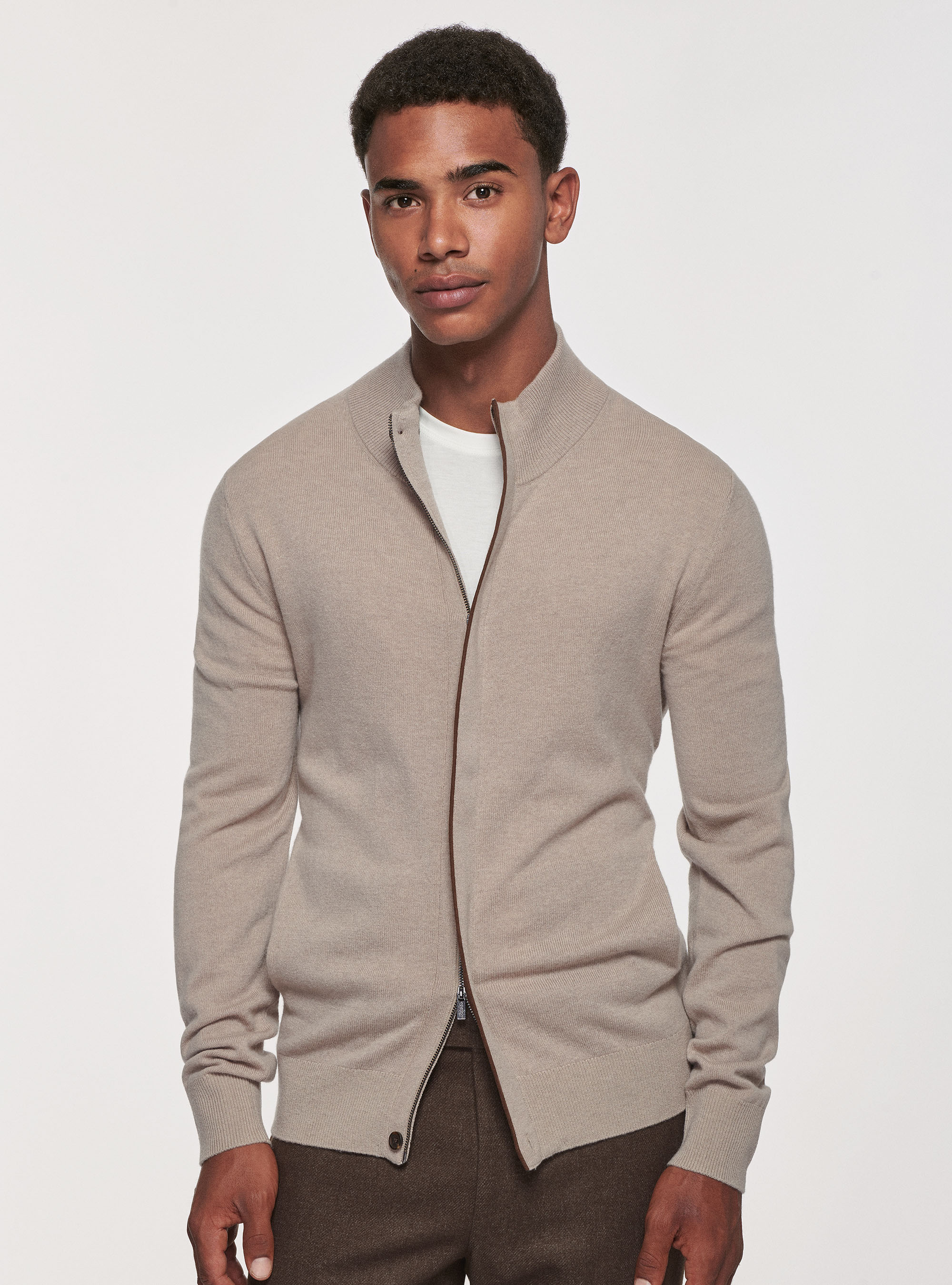 Knitted cardigan in lambswool and cashmere, GutteridgeEU