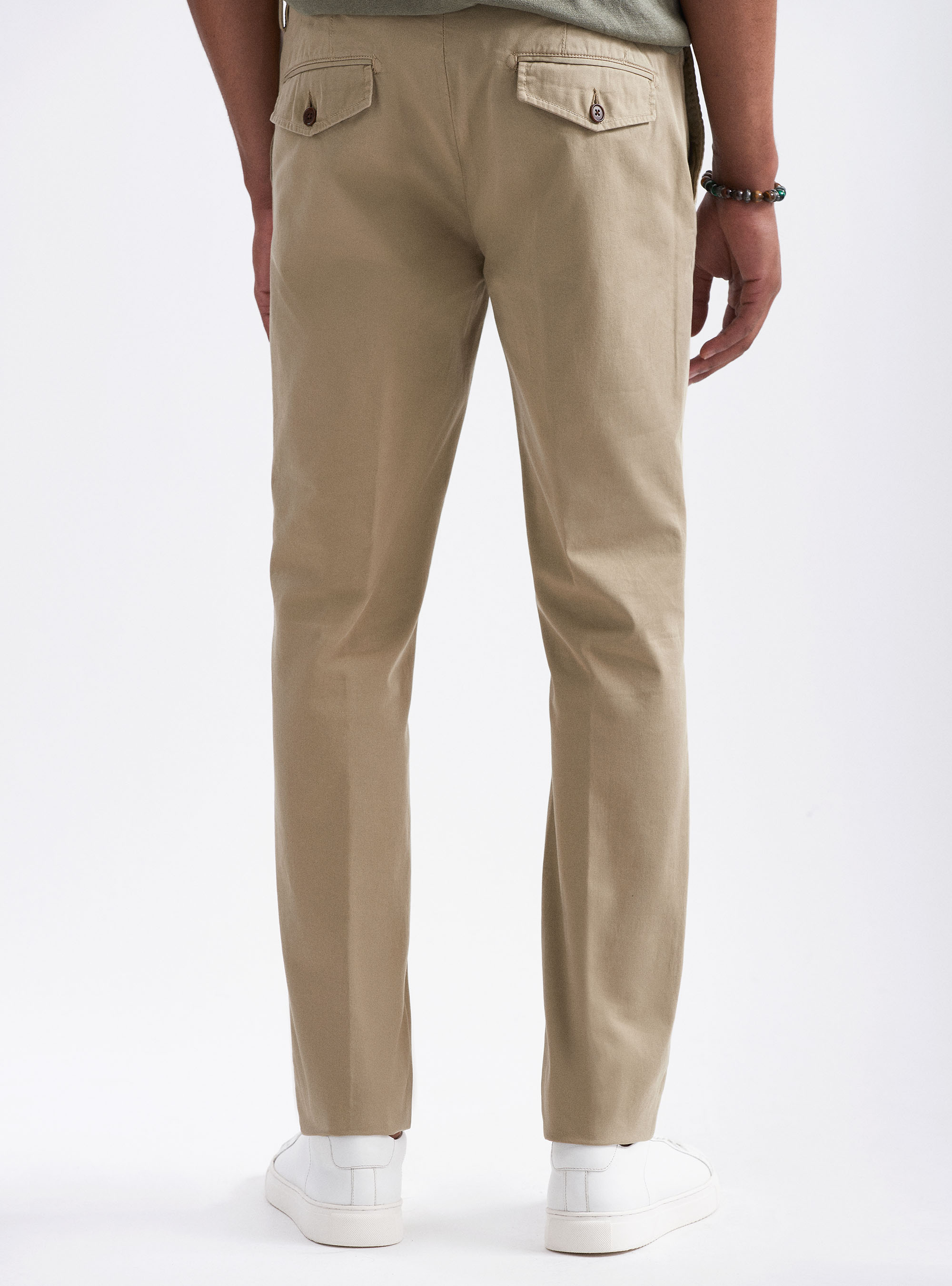 Slim fit twill chino trousers | Gutteridge | Men's Trousers