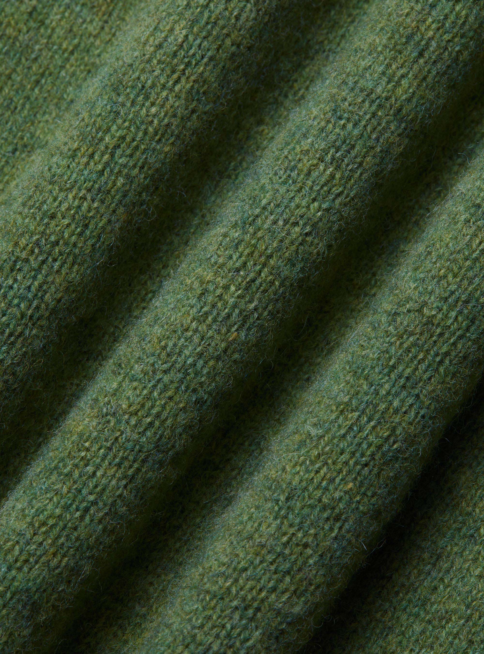 Maglia girocollo in lana shetland, OLIVA