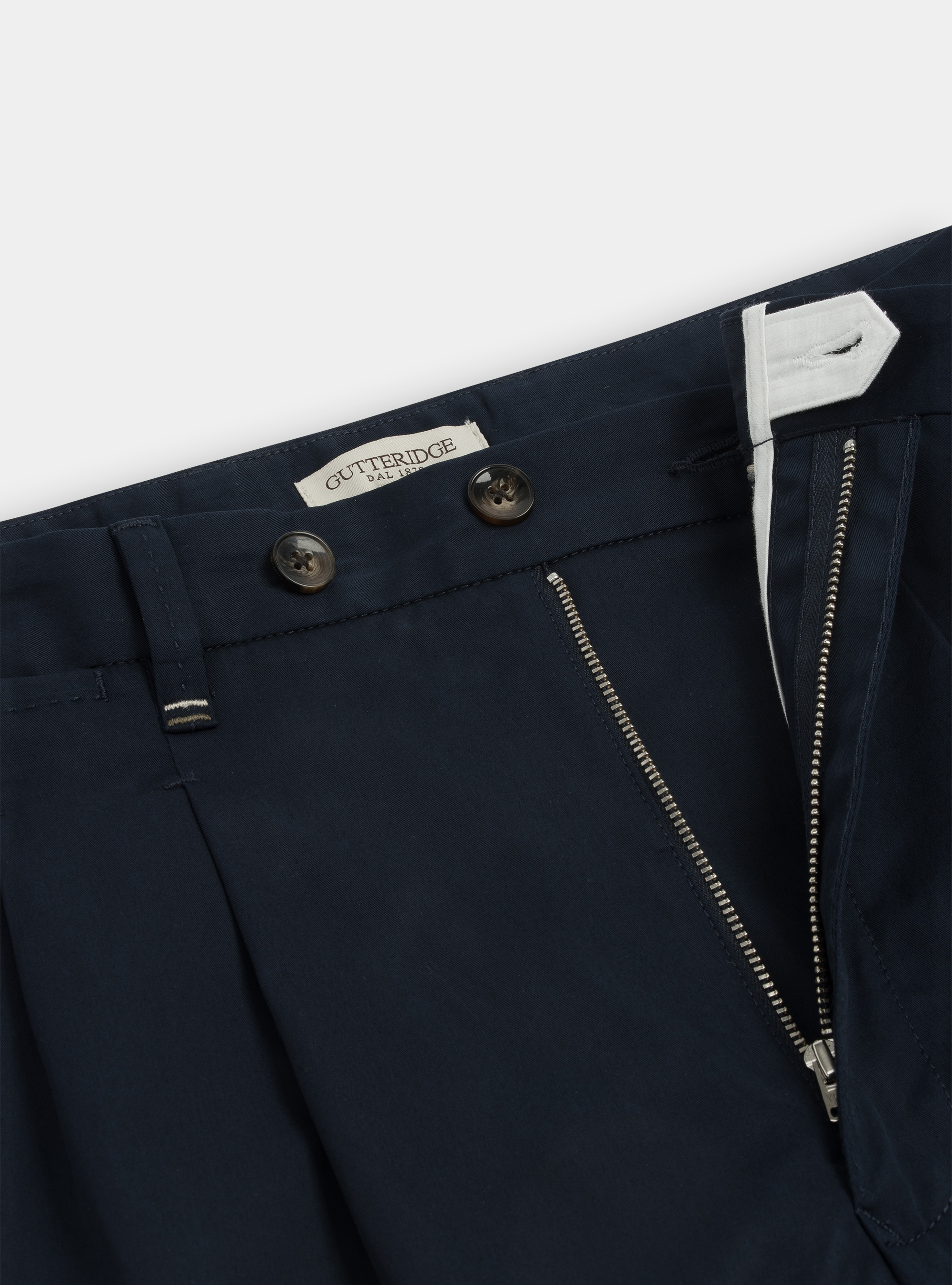 Pantaloni con doppia pince in twill leggero, BLU NAVY