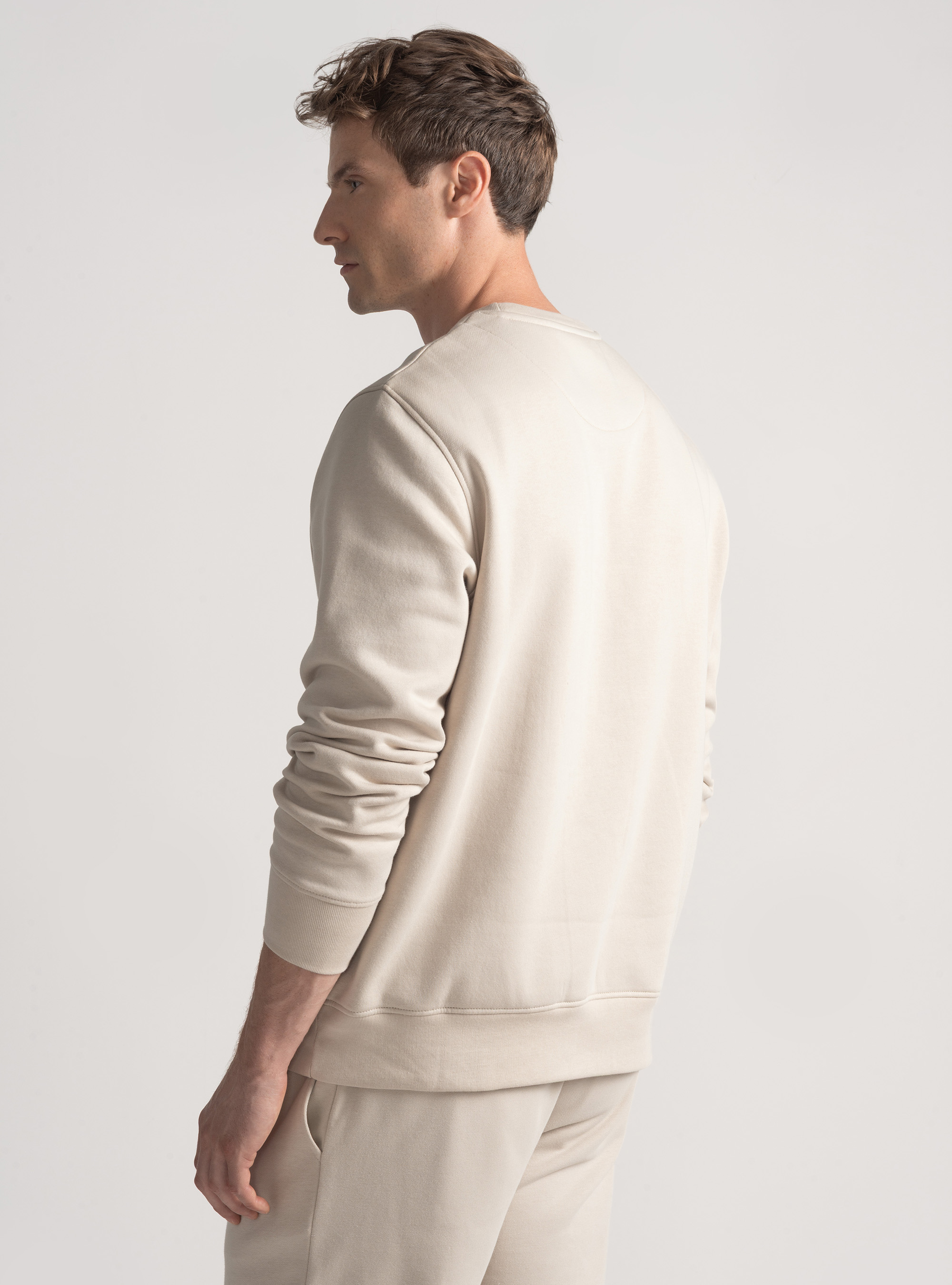 Sudadera de cuello redondo con logotipo, CRUDO