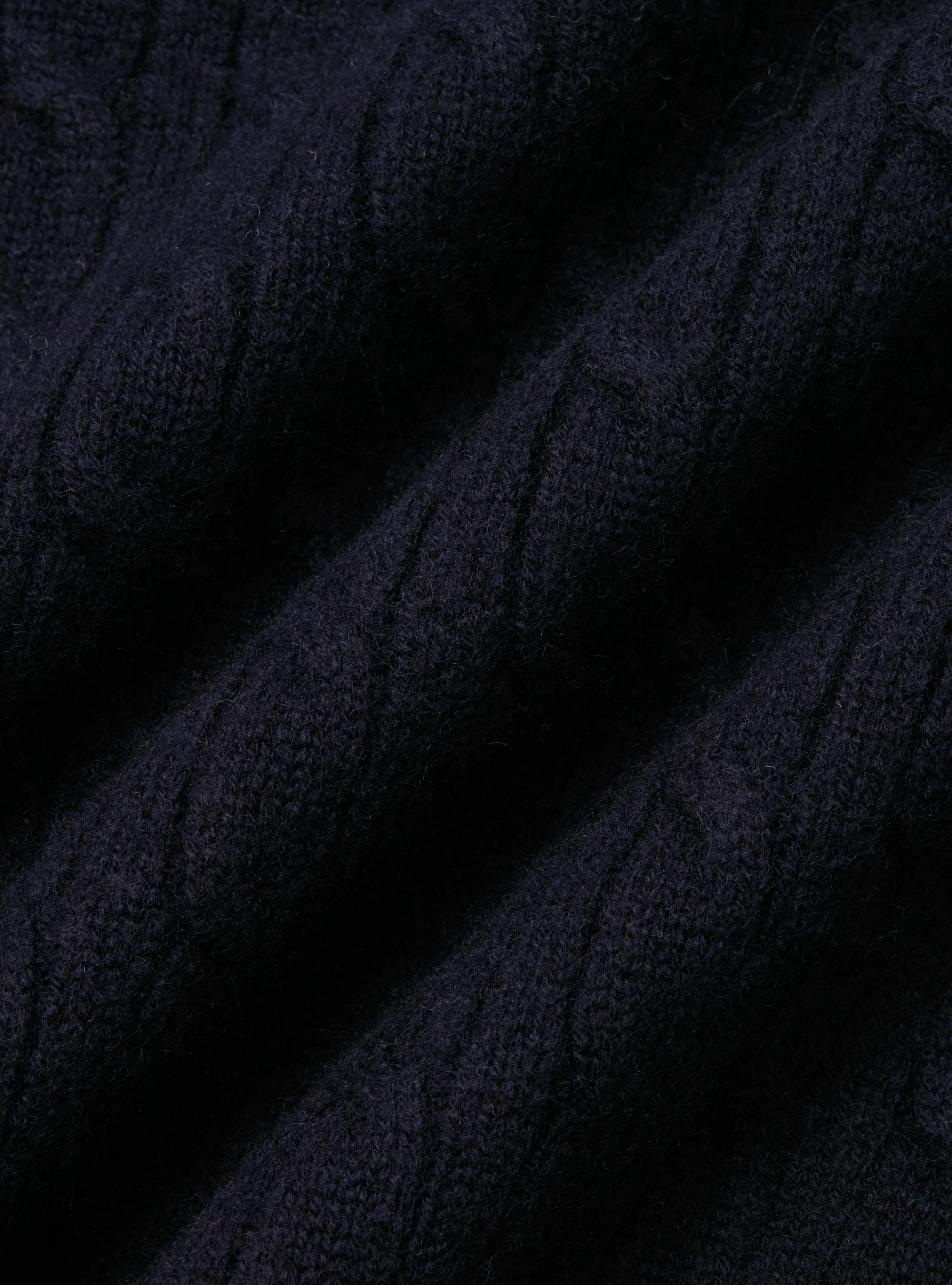 Maglia con collo mock e treccia in lana cashmere, BLU NAVY