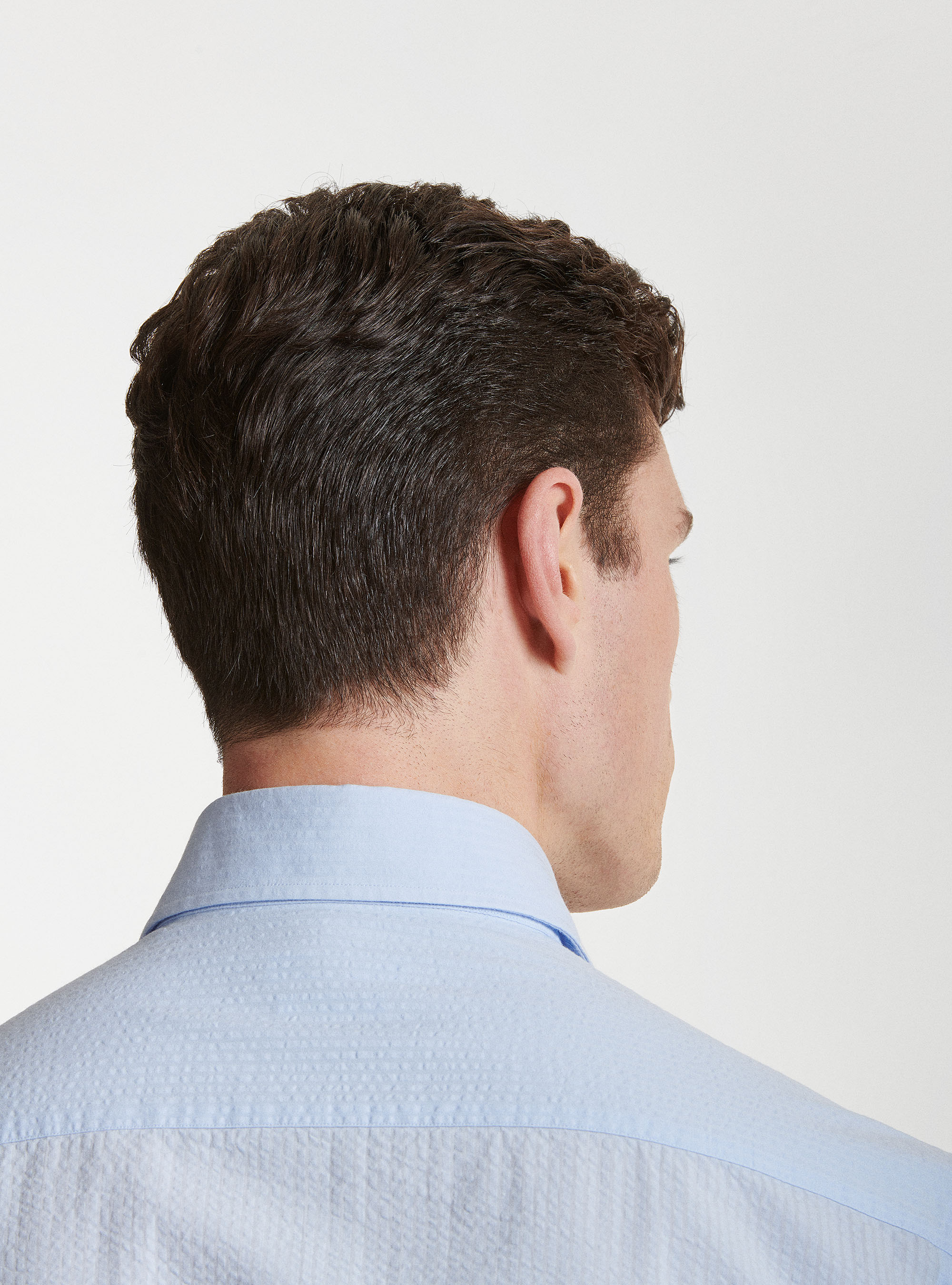 Hemd mit halbfranz&ouml;sischem Kragen aus Seersucker-Baumwolle, AZZURRO 0276C