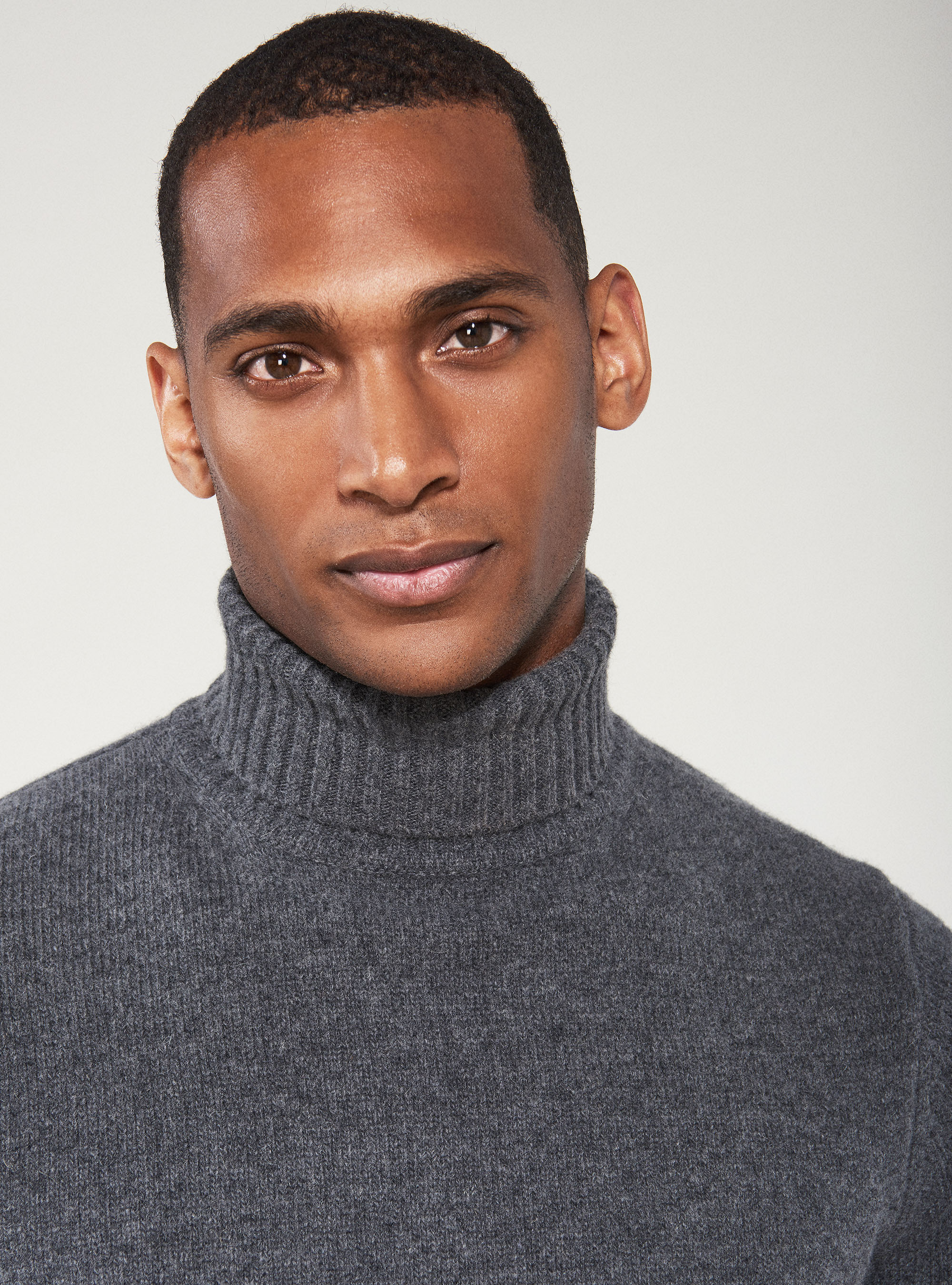 Wool turtleneck, GREY