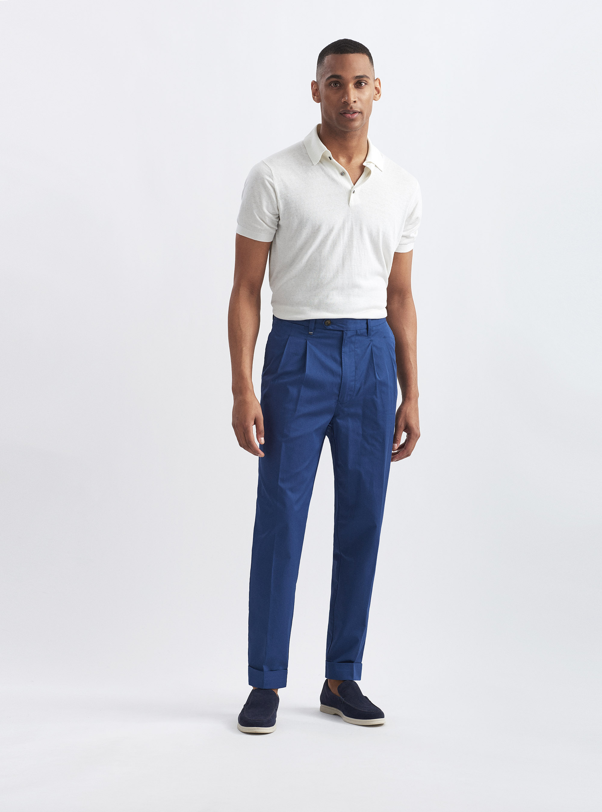 Pantaloni con doppia pince in twill leggero, BLU