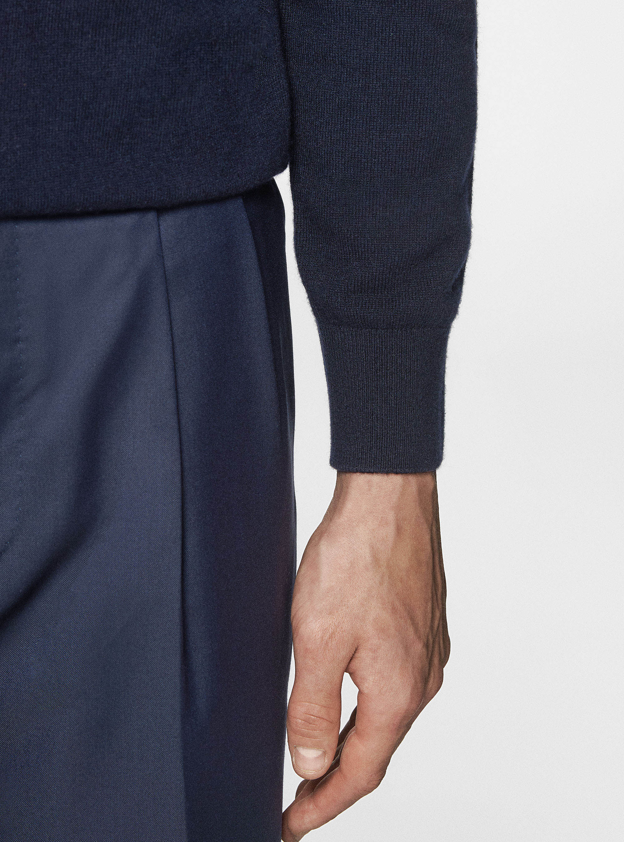 Maglia girocollo in lambswool e cashmere, BLU NAVY