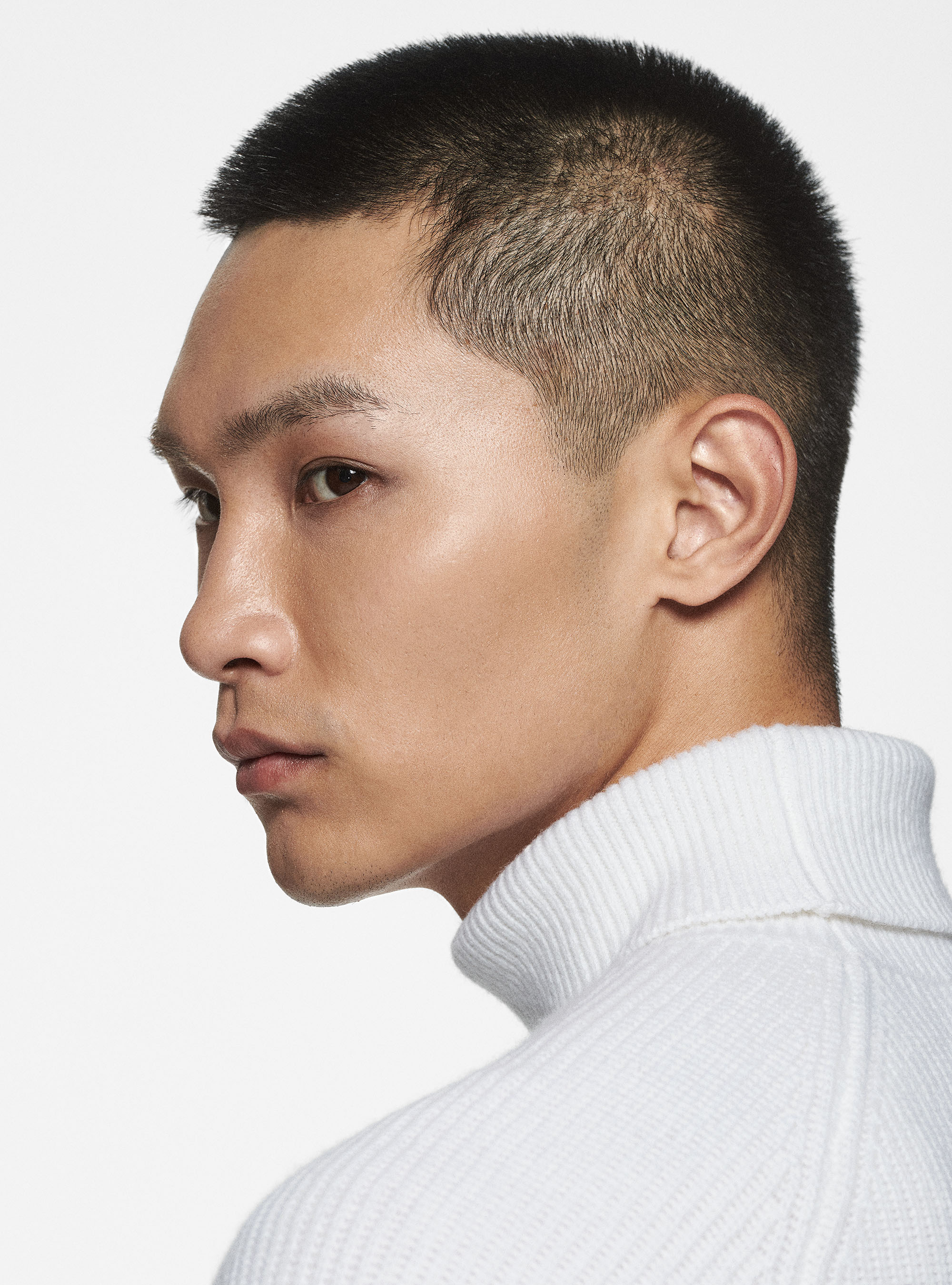 Maglia collo alto a costa perlata in lana merino, BIANCO