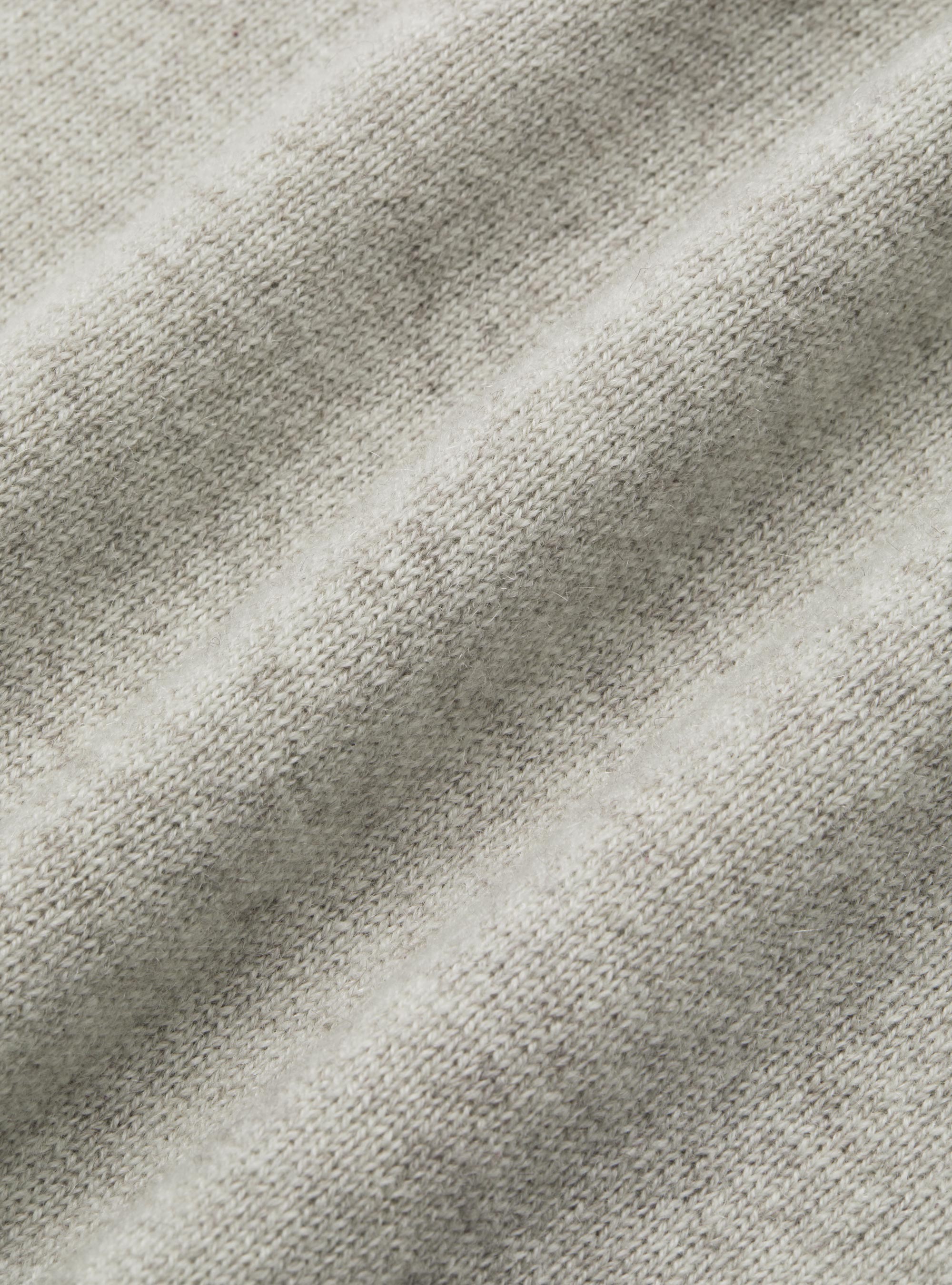 Maglia girocollo in cashmere, ECRU