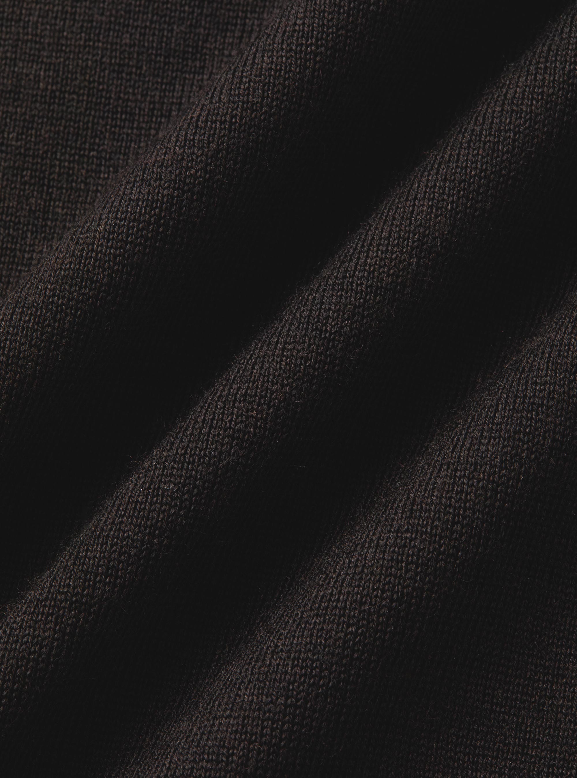 Dolcevita in pura lana merino extrafine, MARRONE