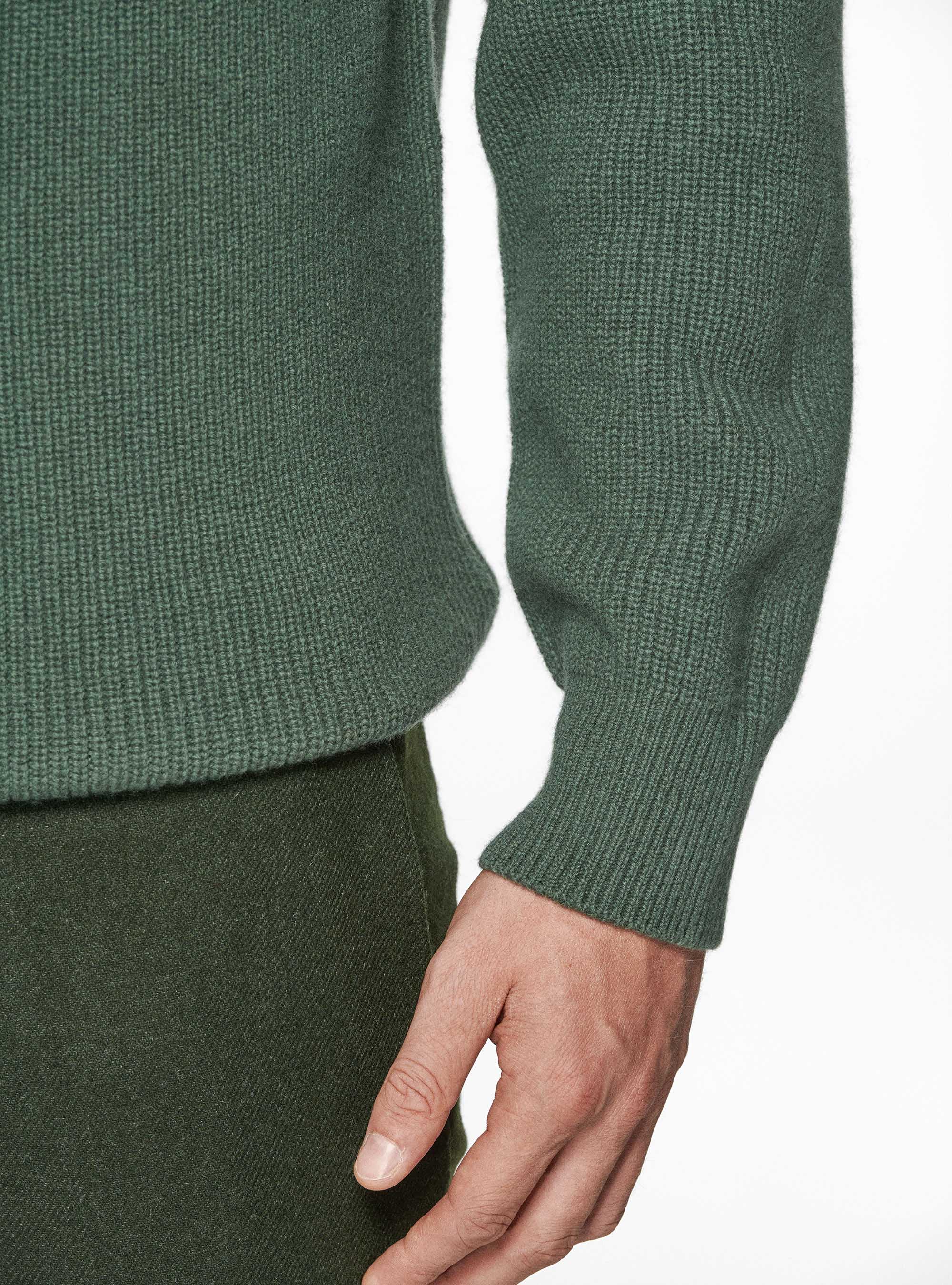 Maglia girocollo in lana merino costa perlata, MILITARE 0609C