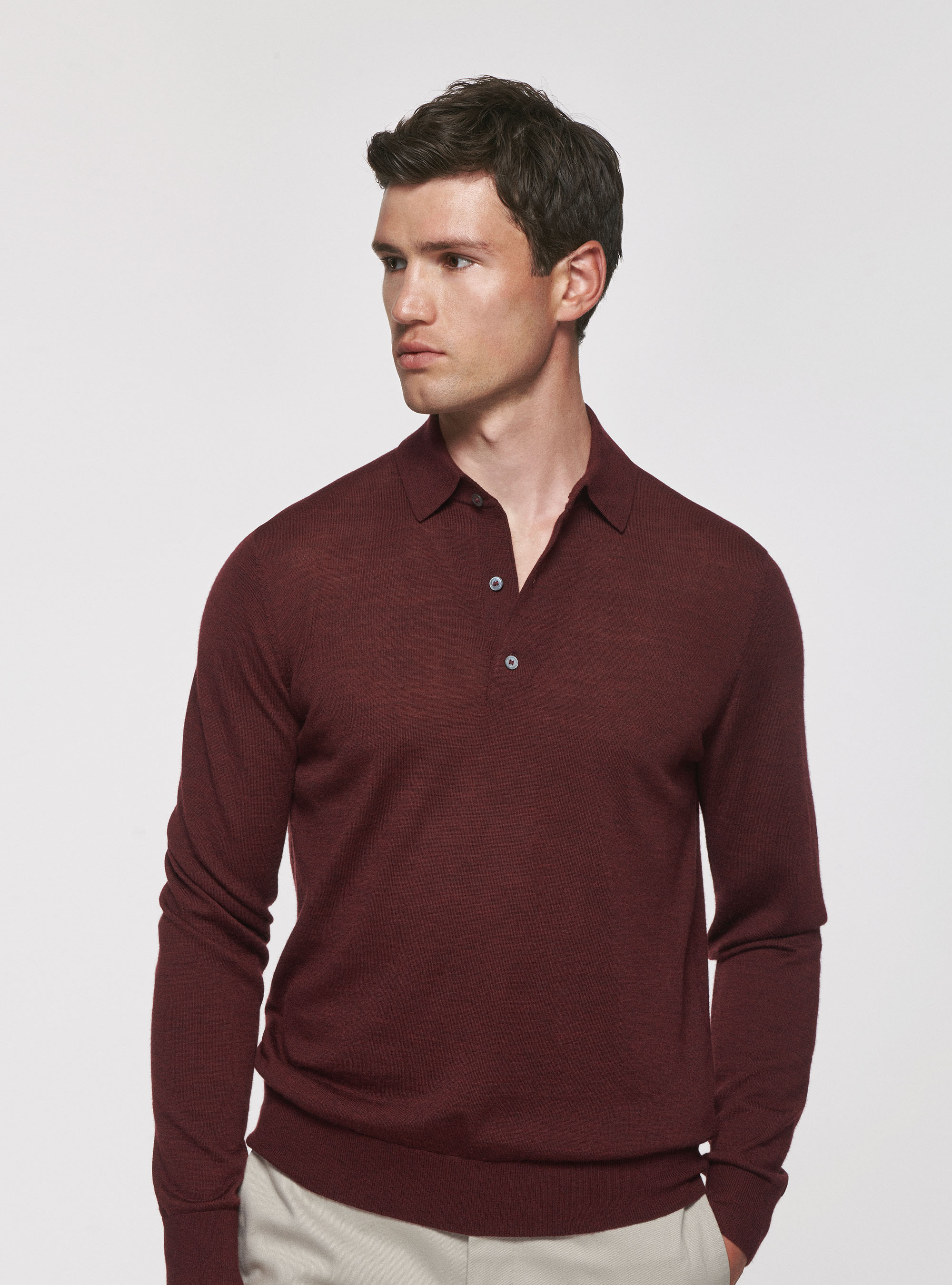 Poloshirt aus reiner Merinowolle, BORDEAUX 0311C