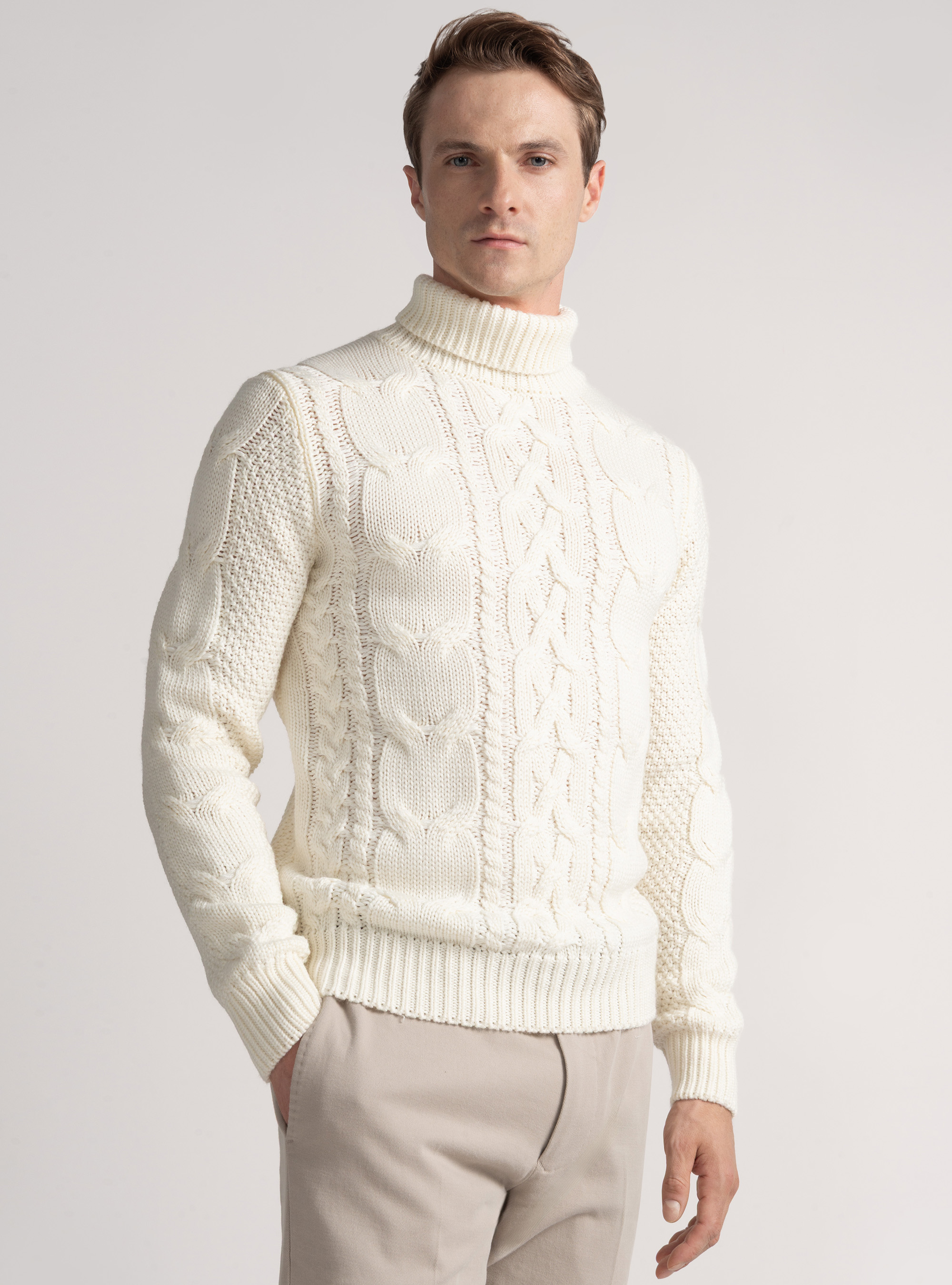 Wool-blend turtleneck sweater with braid, WHITE