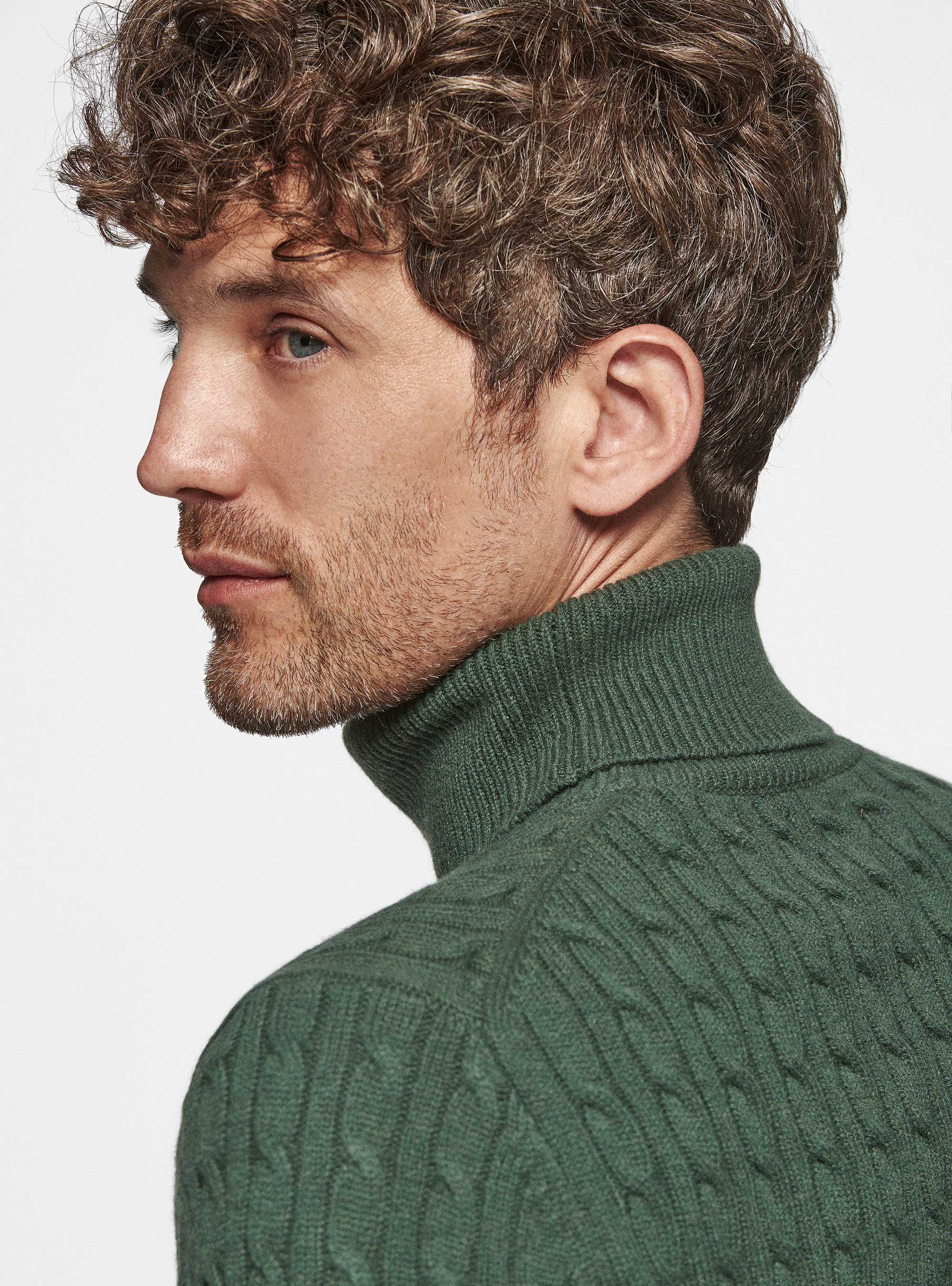 Maglia collo alto in lana cashmere con treccia, MILITARE 0609C