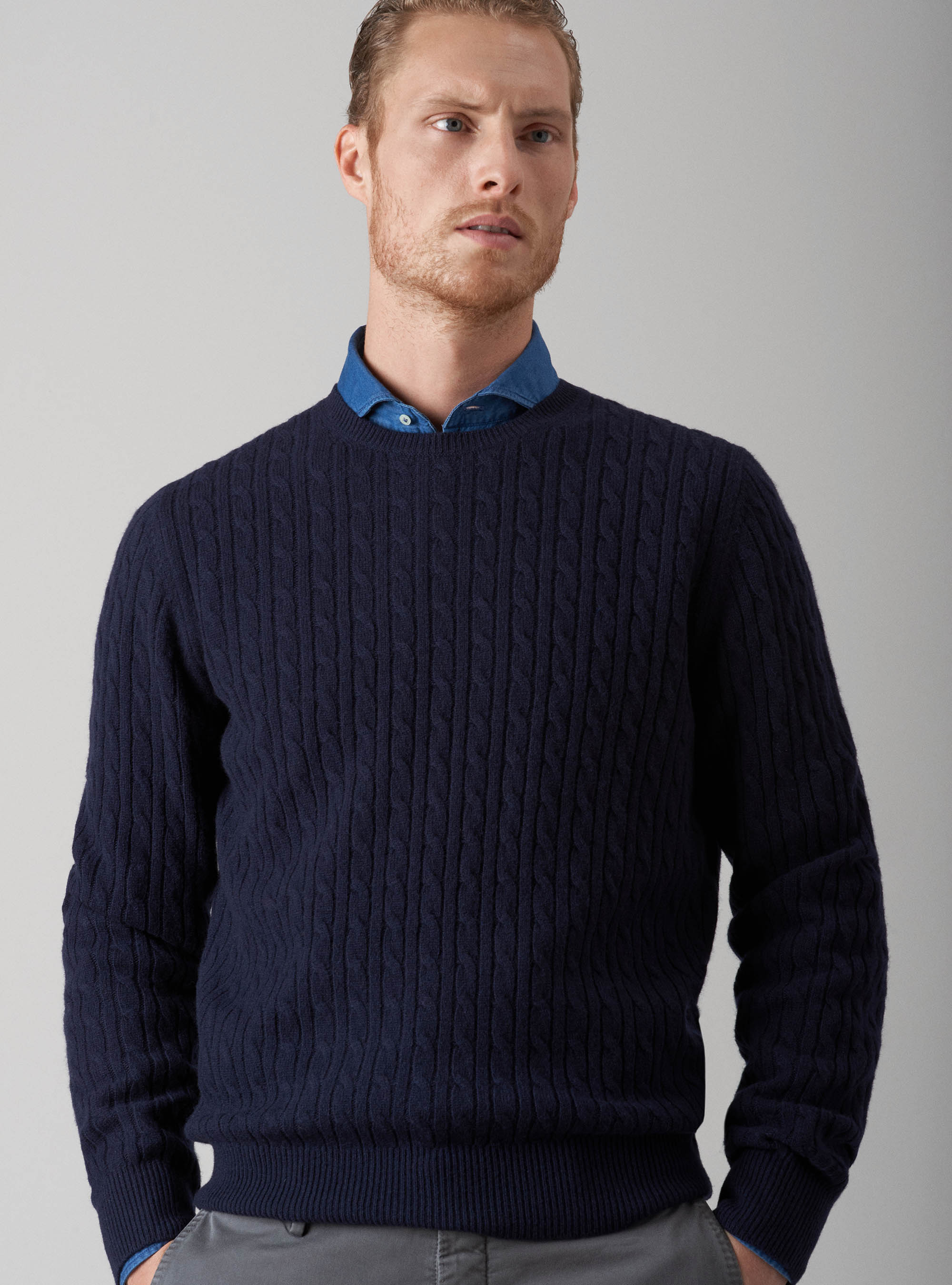 Maglia girocollo in lana lambswool e cashmere con trecce, BLU NAVY