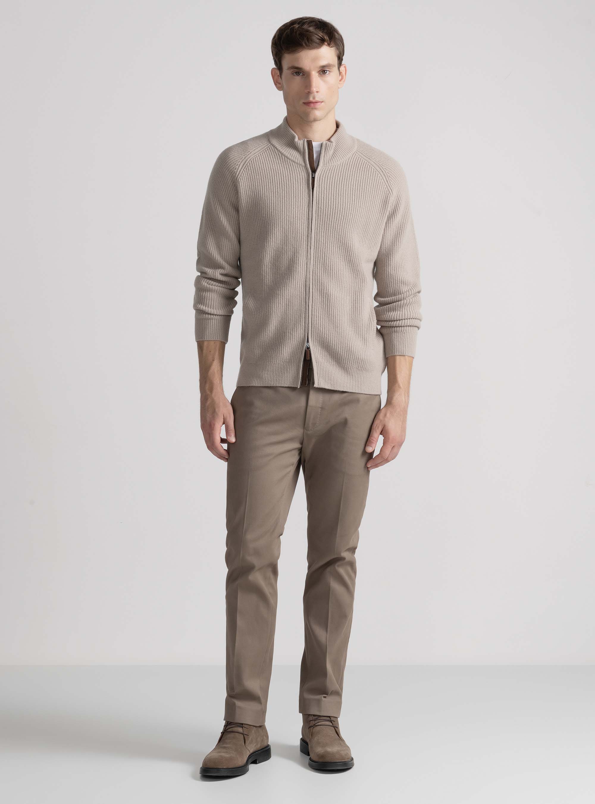 Cardigan con zip in maglia raglan in lana merino, SABBIA