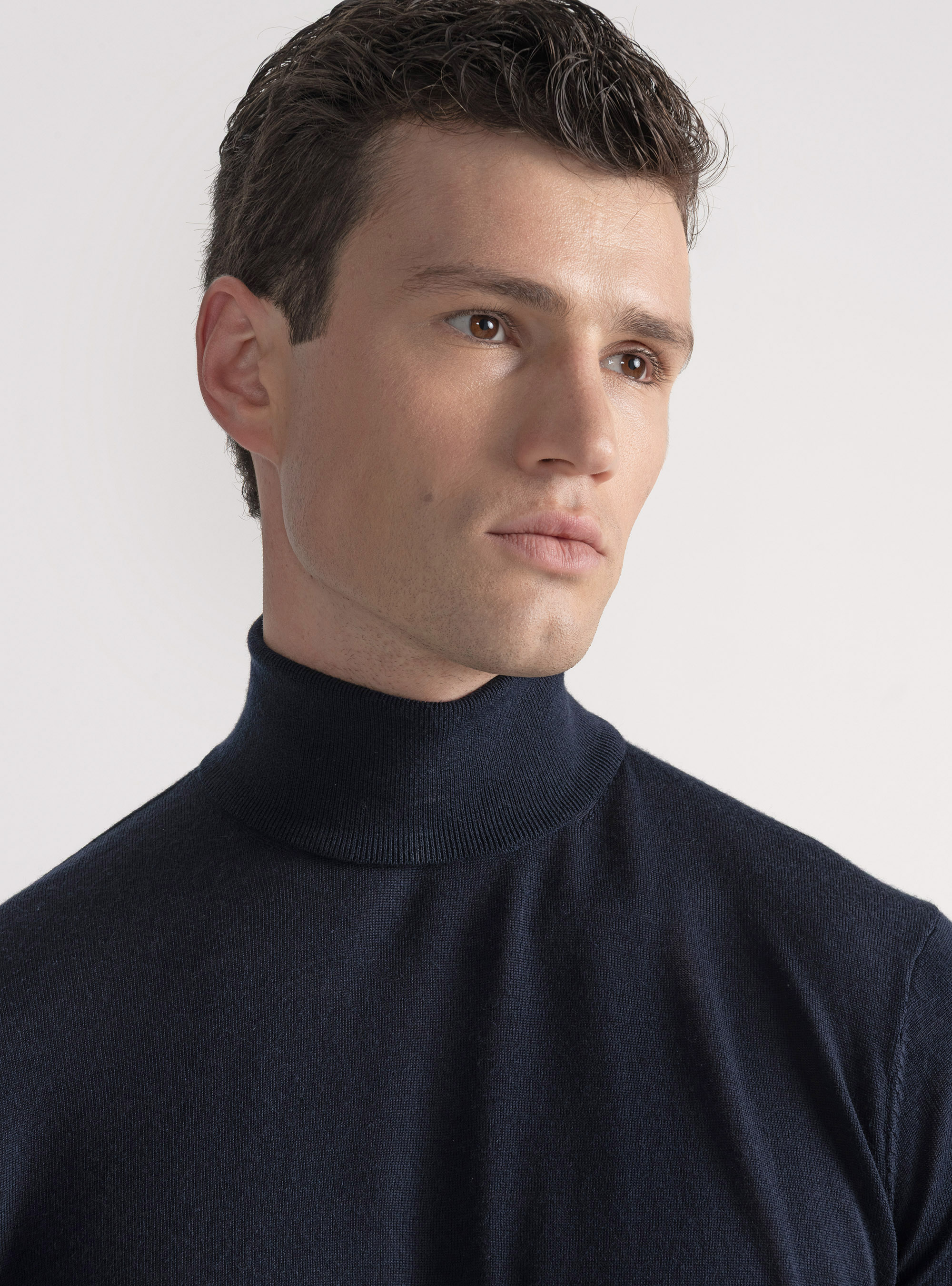 Cuello alto de pura lana merina extrafina, AZUL MARINO