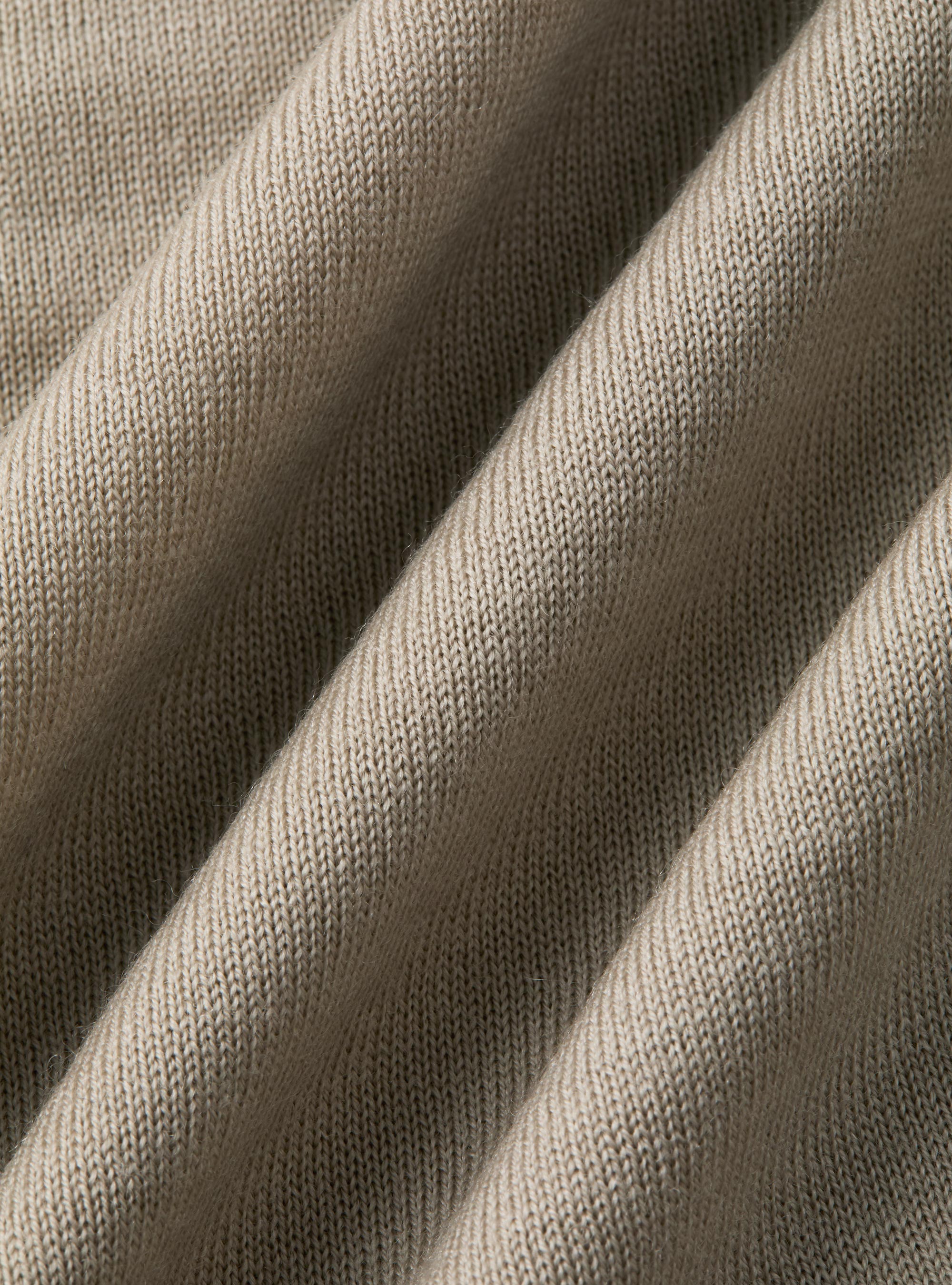 Dolcevita in pura lana merino extrafine, SABBIA