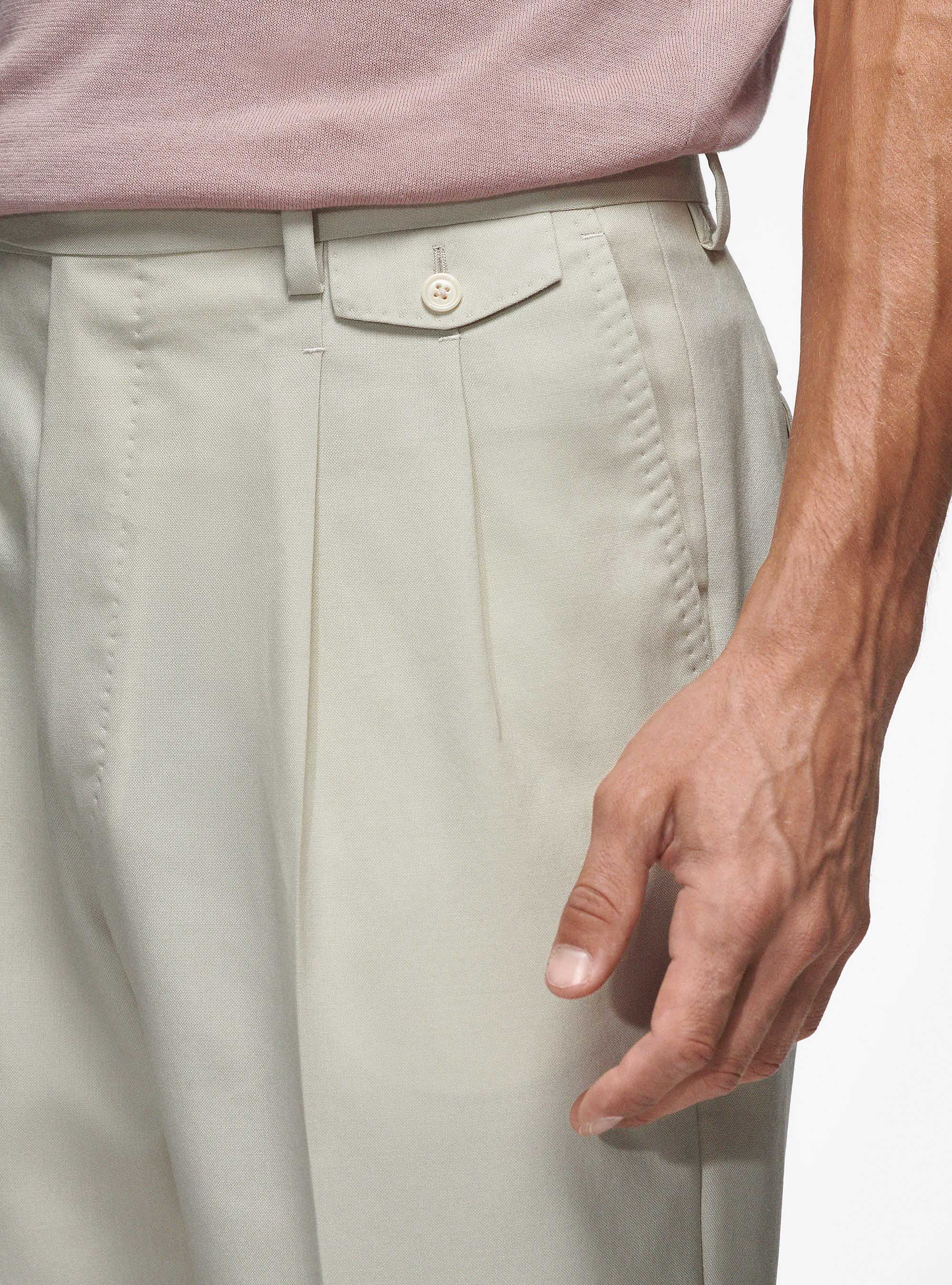 Pantalon à pinces en pure laine, CRÃ ME