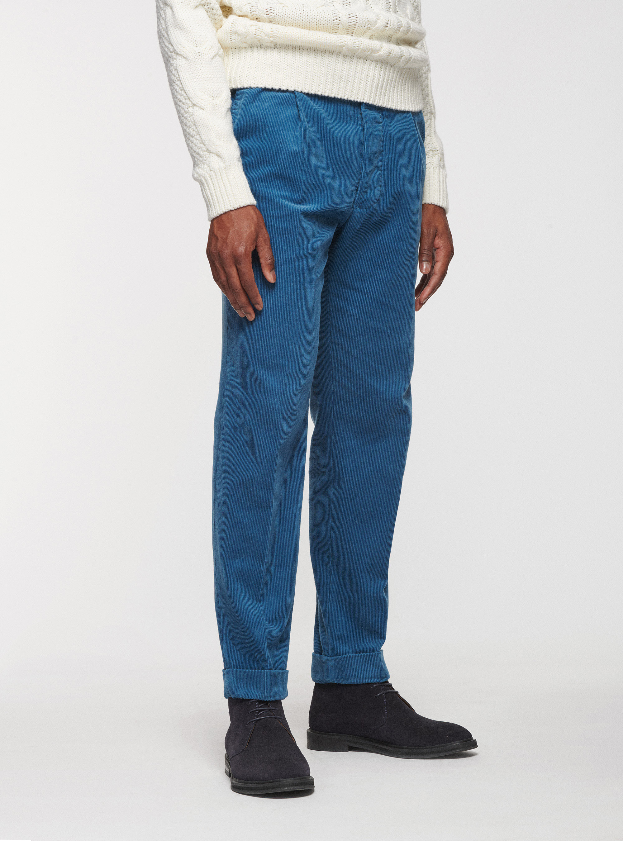 Pantaloni in velluto con pince