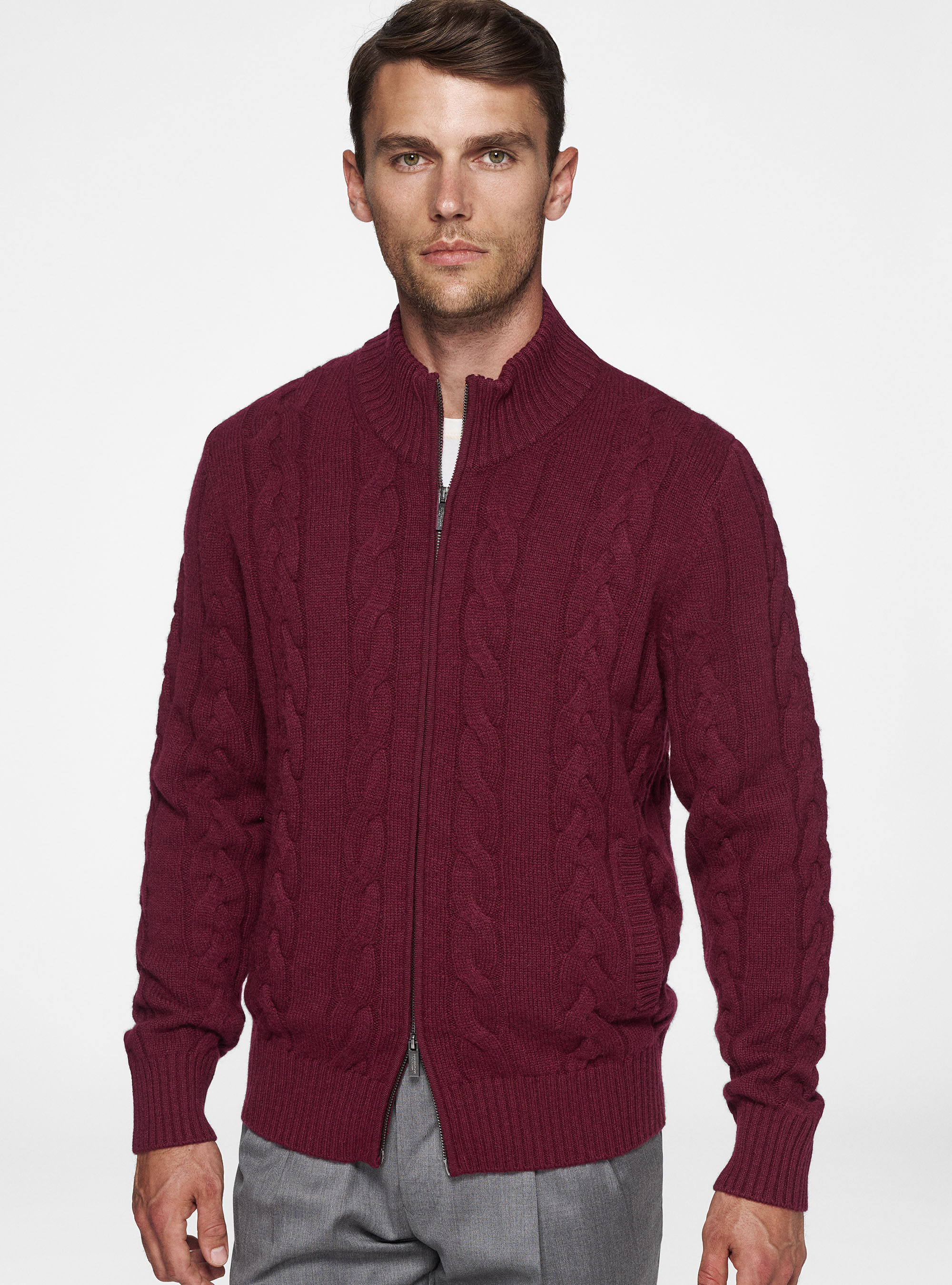 Cardigan in maglia a treccia in lana e cashmere, BORDEAUX