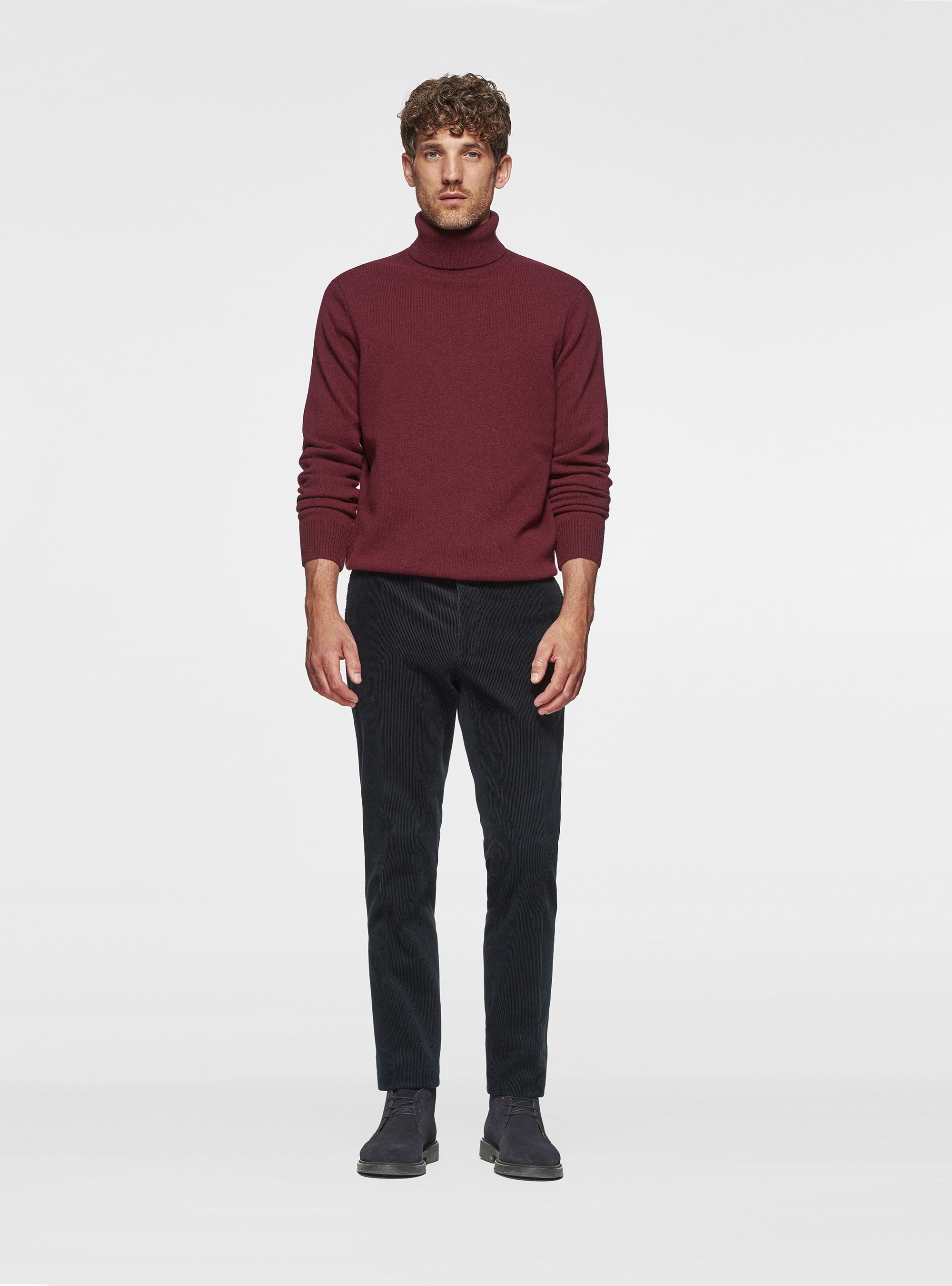 Merino wool turtleneck sweater, BORDEAUX