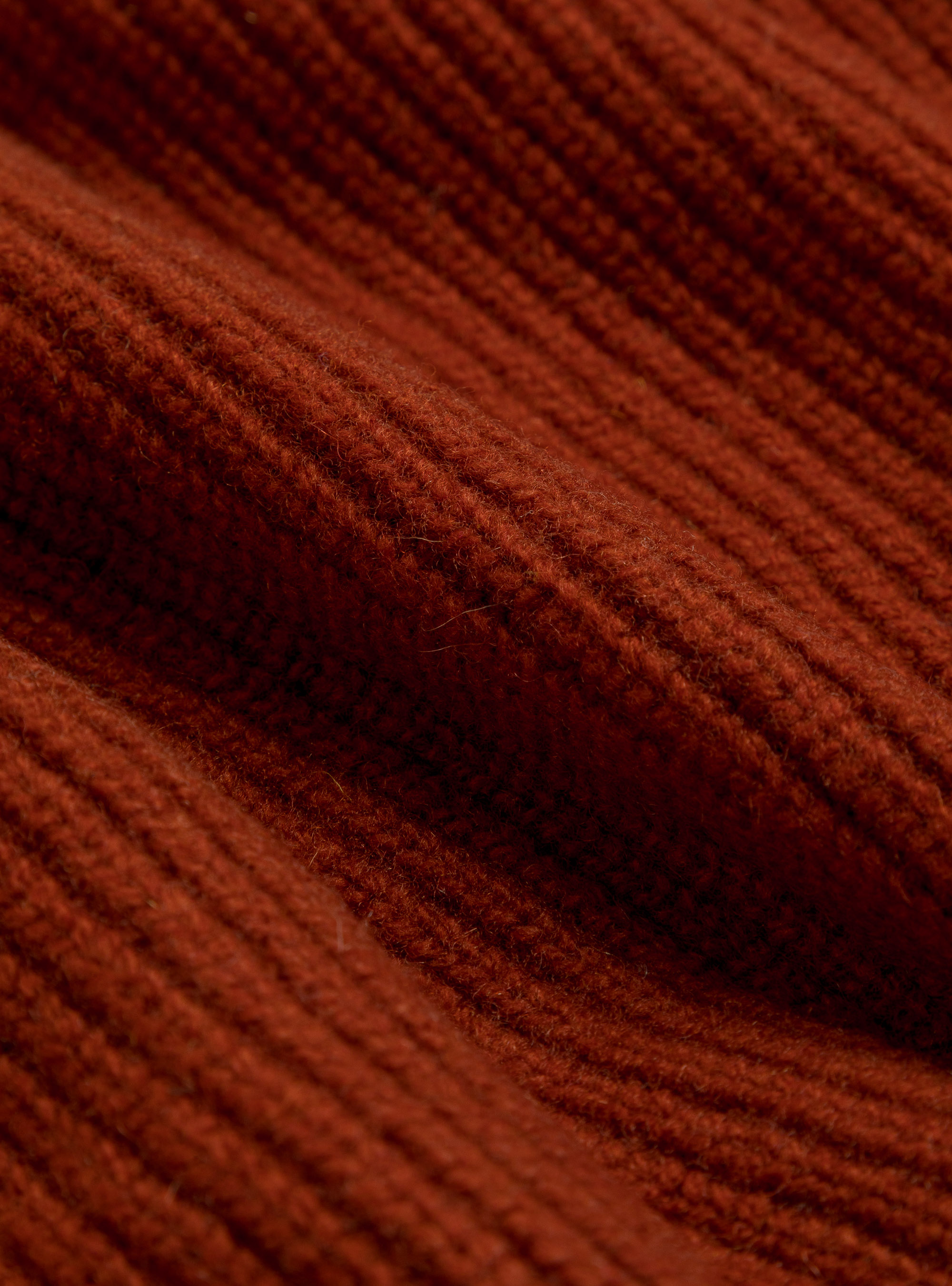 Punto de lana de canalé con perlas, TEJA