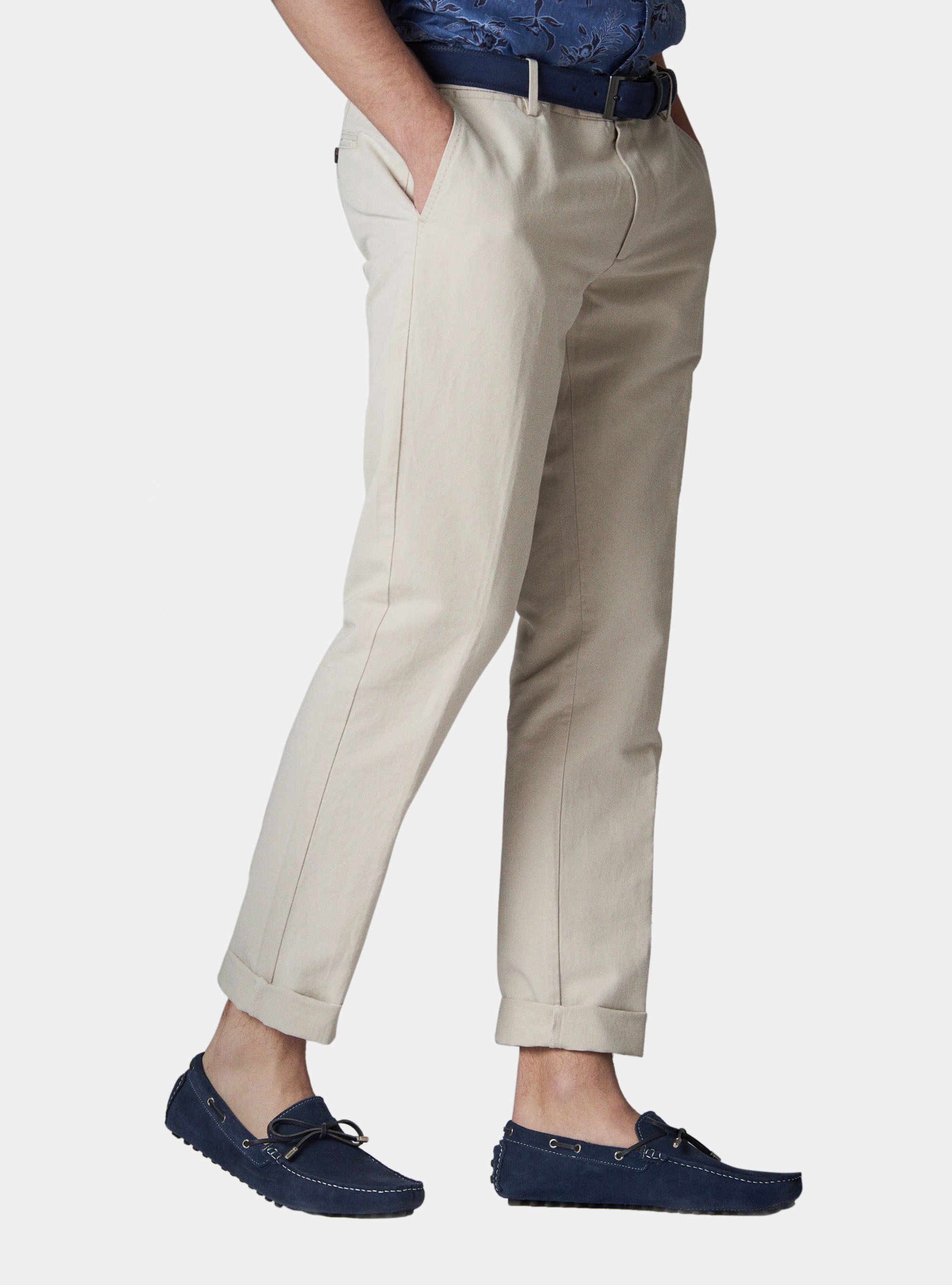 Pantaloni chino in lino e cotone