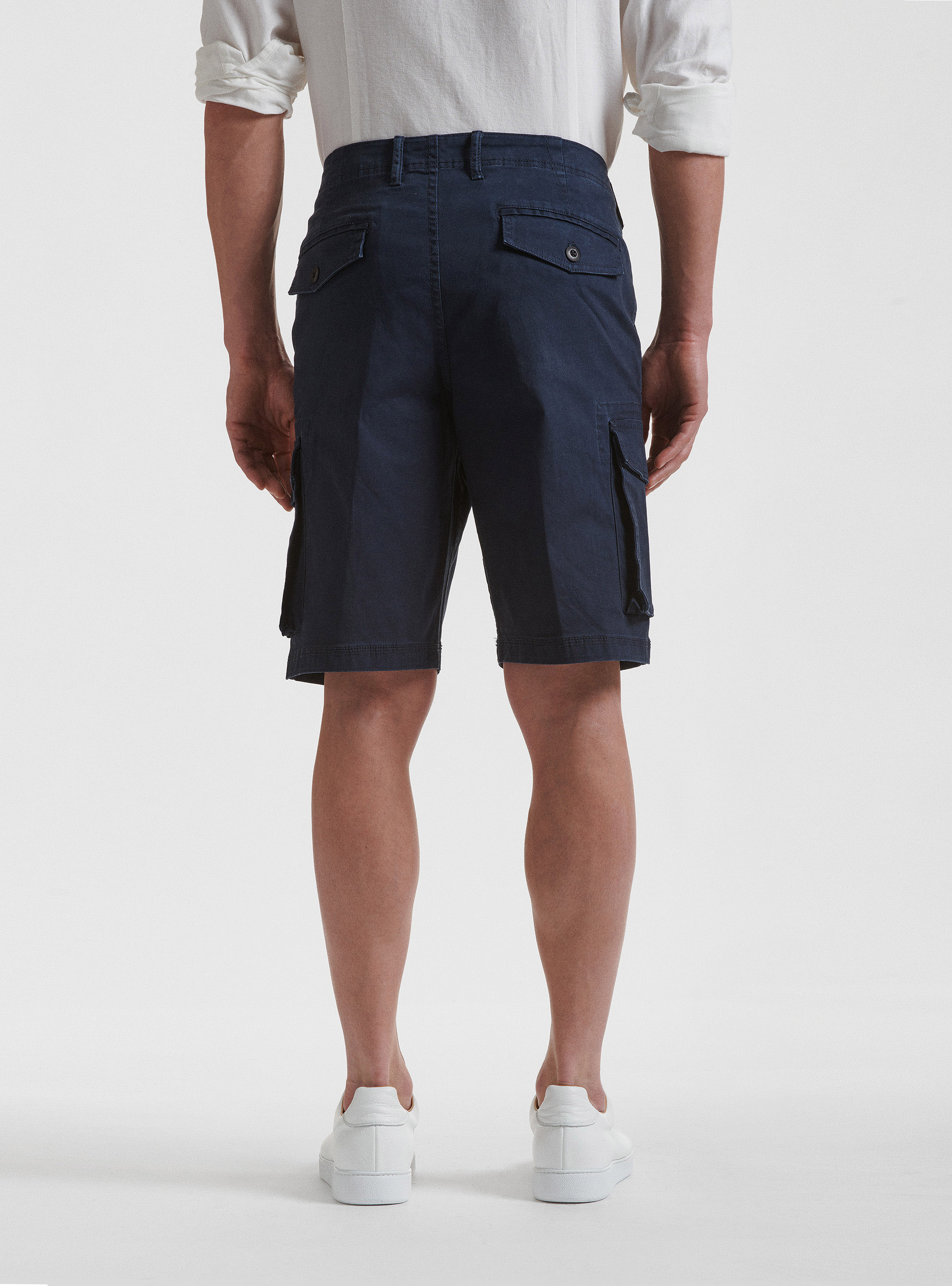 Bermuda con tasconi laterali a cargo, BLU NAVY