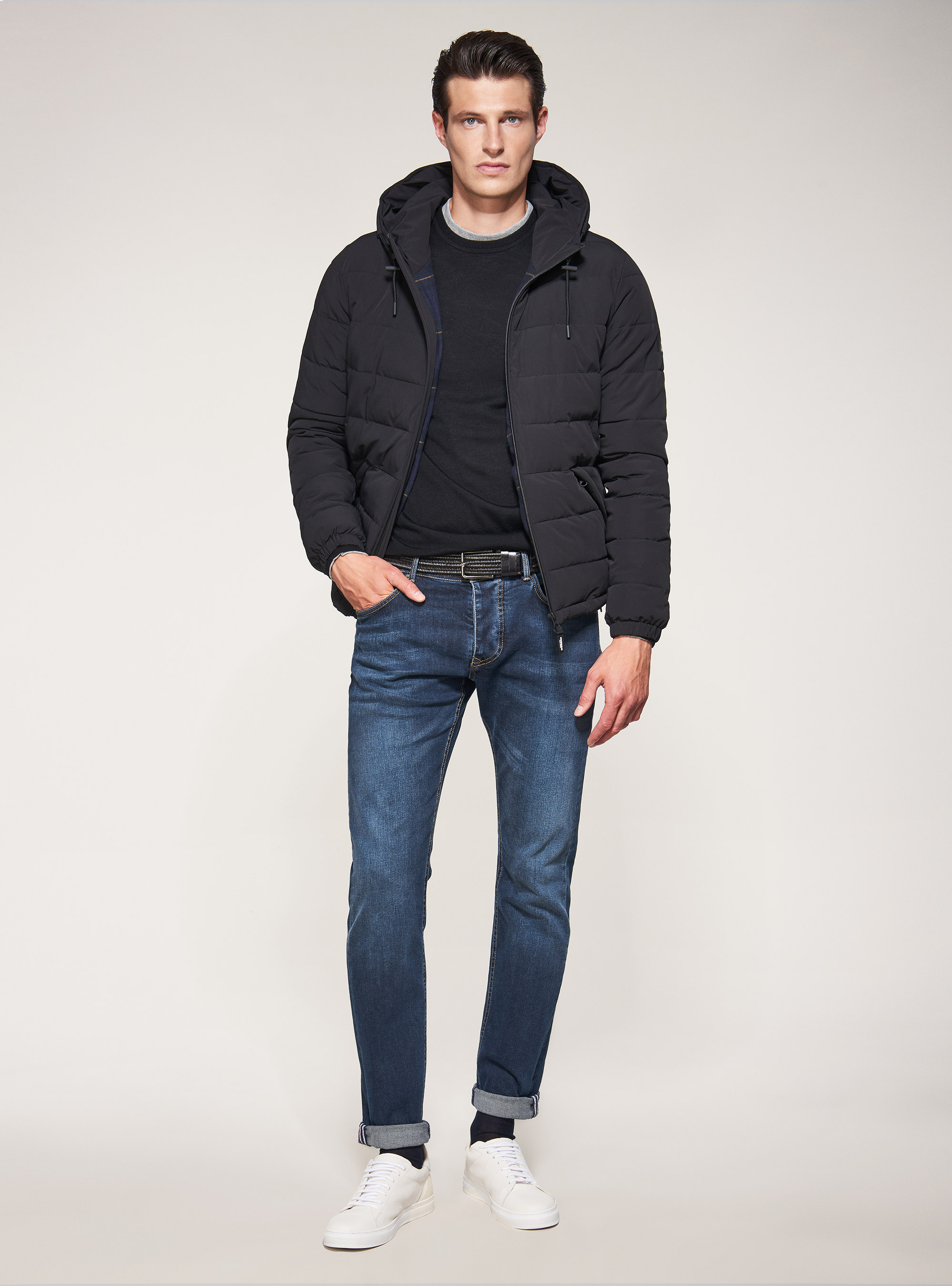 Bomber en tissu technique avec capuche, NOIR