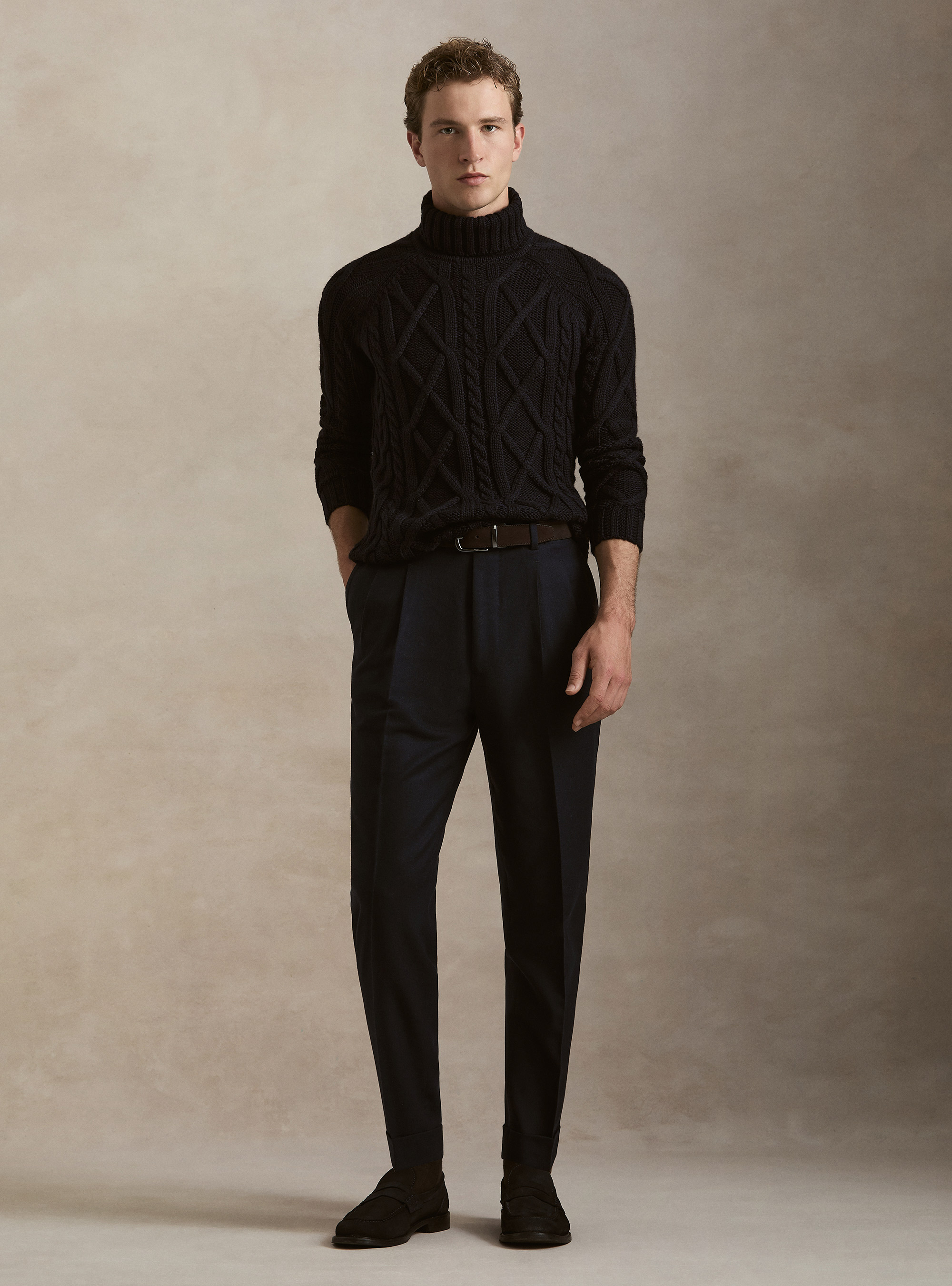 Lightweight wool blend pleated trousers, NAVY