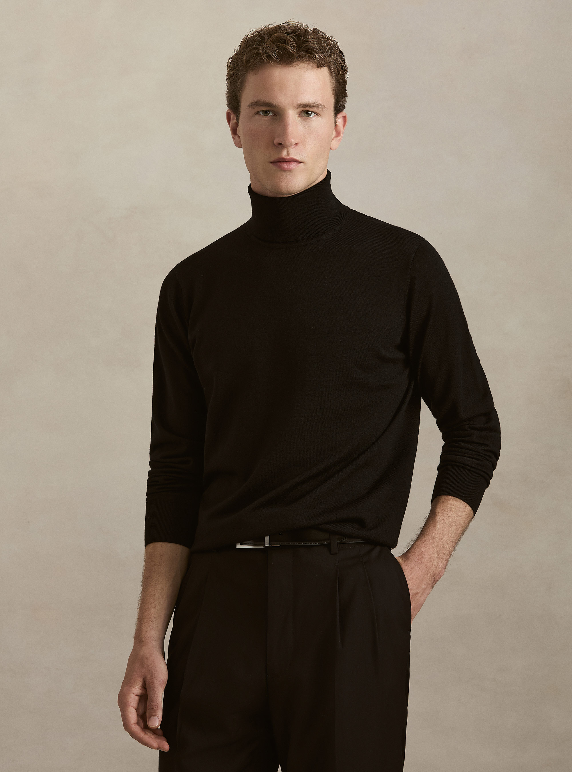 Dolcevita in pura lana merino extrafine, NERO