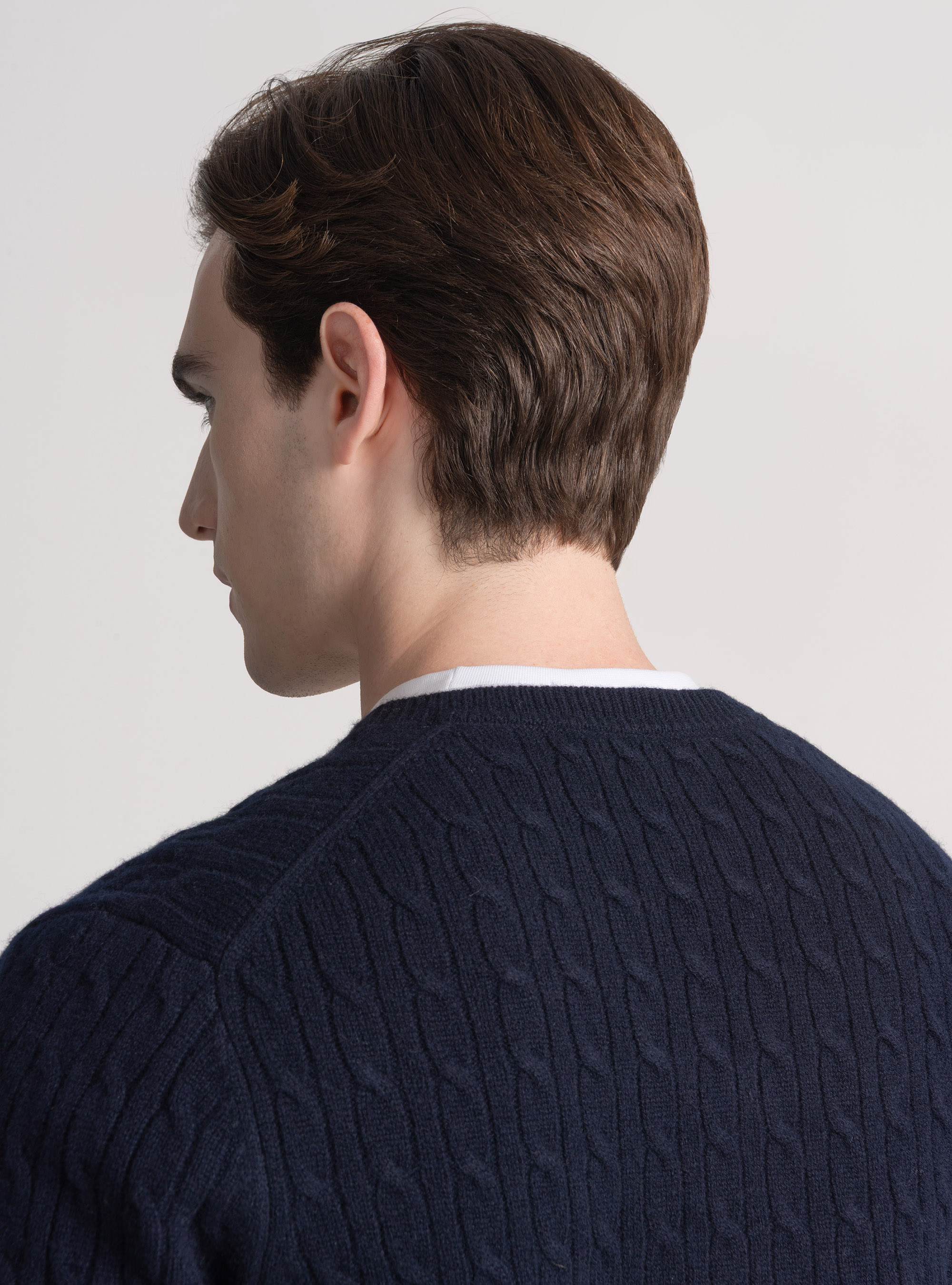 Merino wool V-neck sweater with braid, NAVY BLUE