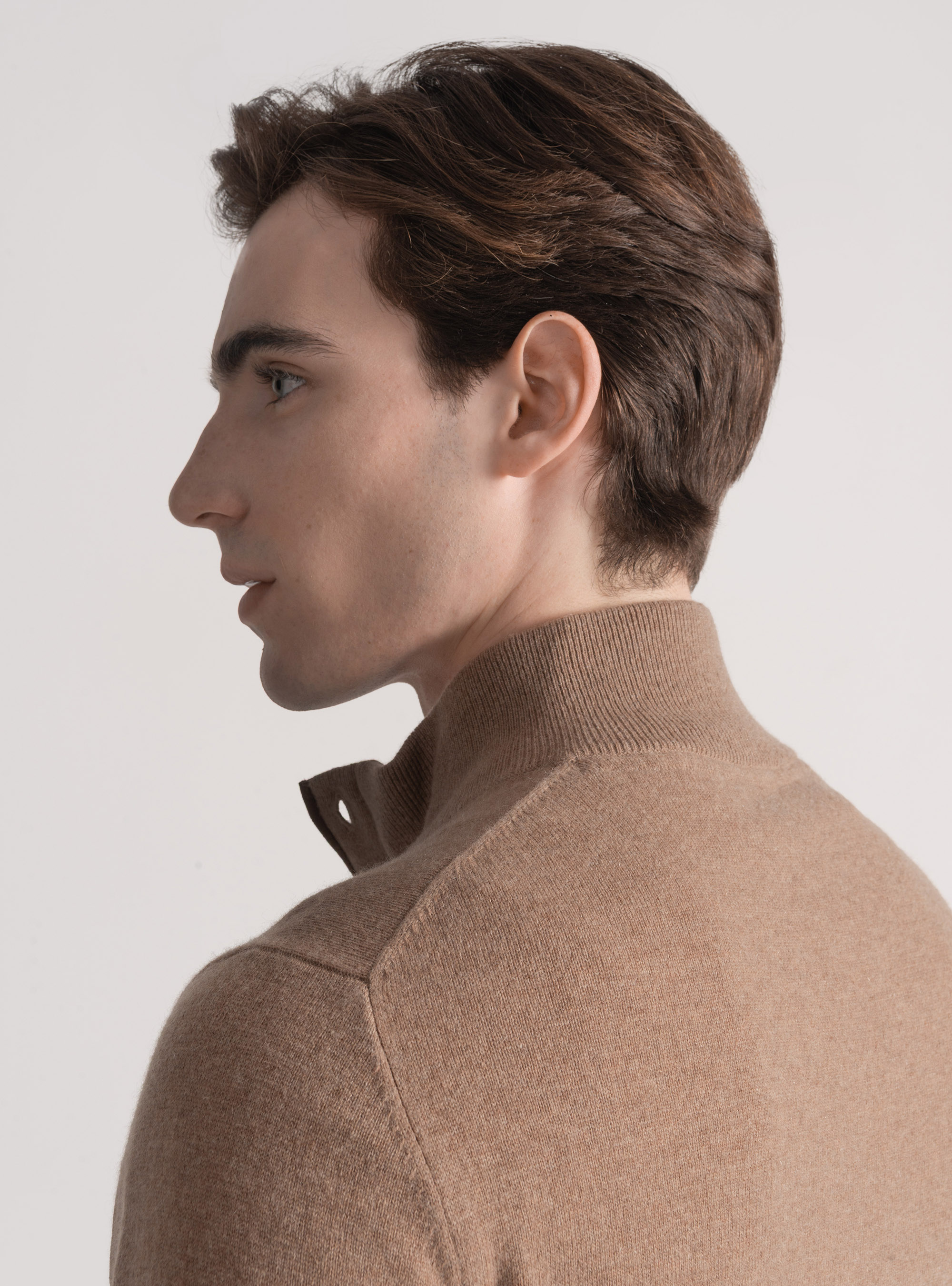 Punto con media cremallera de lana de cordero y cachemira, CAMMELLO 0570C