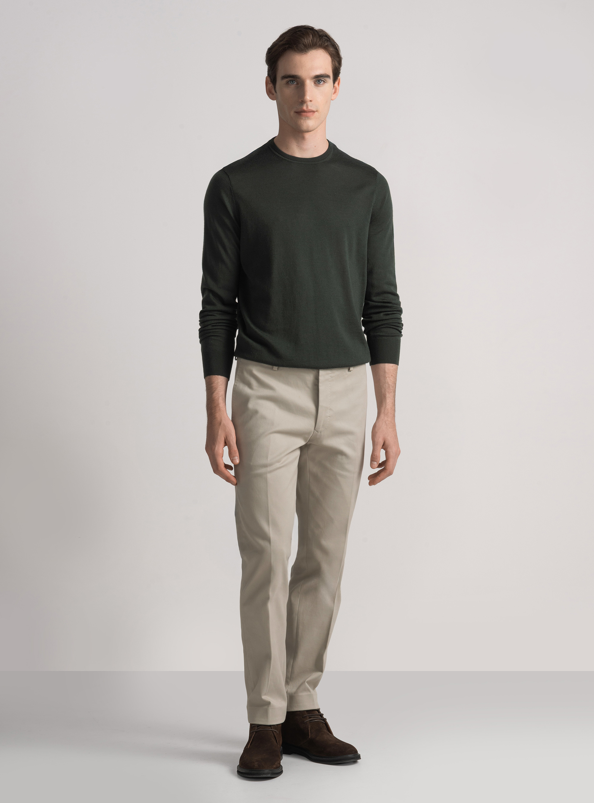 Punto de cuello redondo de pura lana merina extrafina, MILITARE 0609C