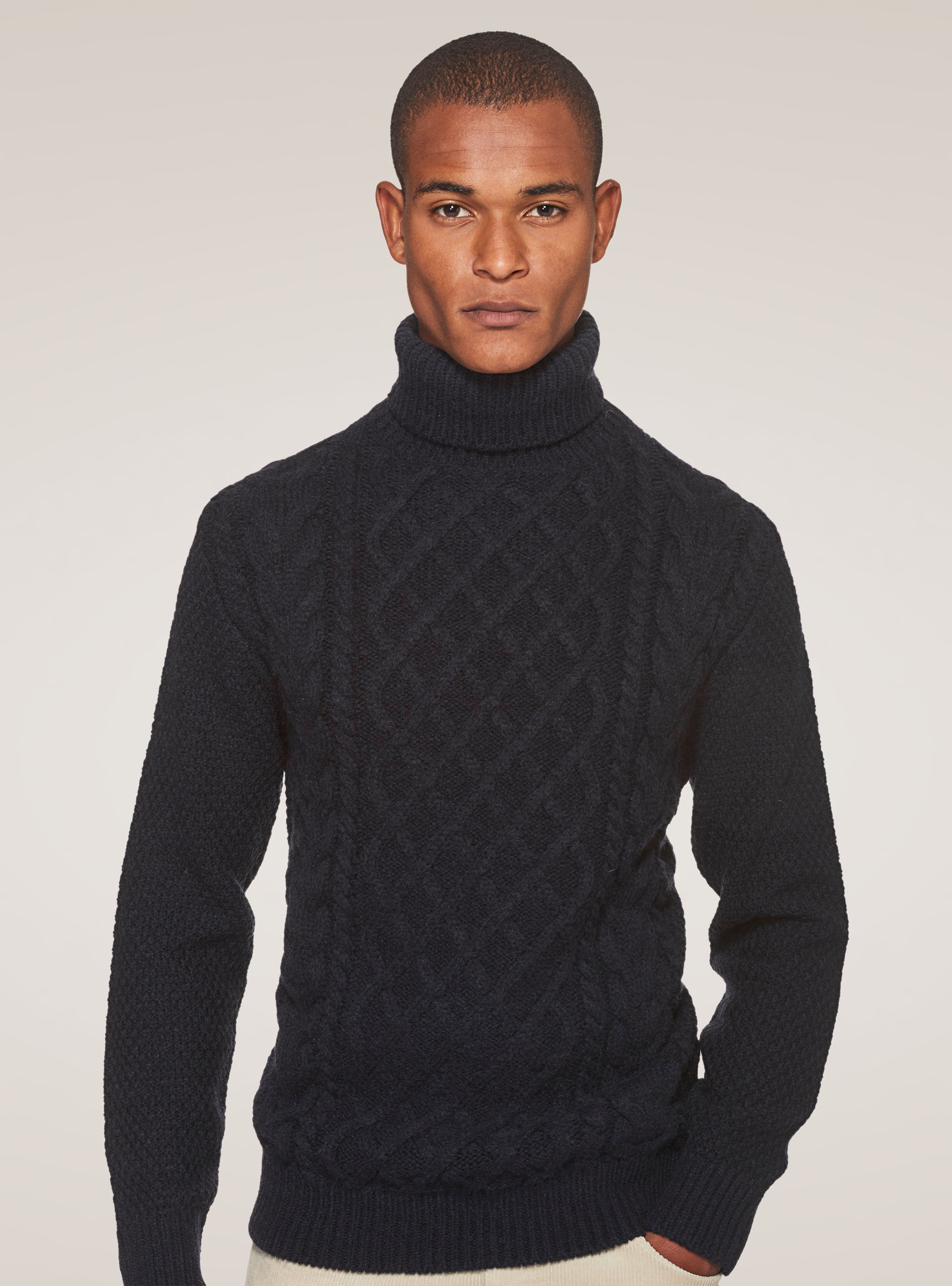 Jersey de lana de cuello alto trenzado, AZUL MARINO