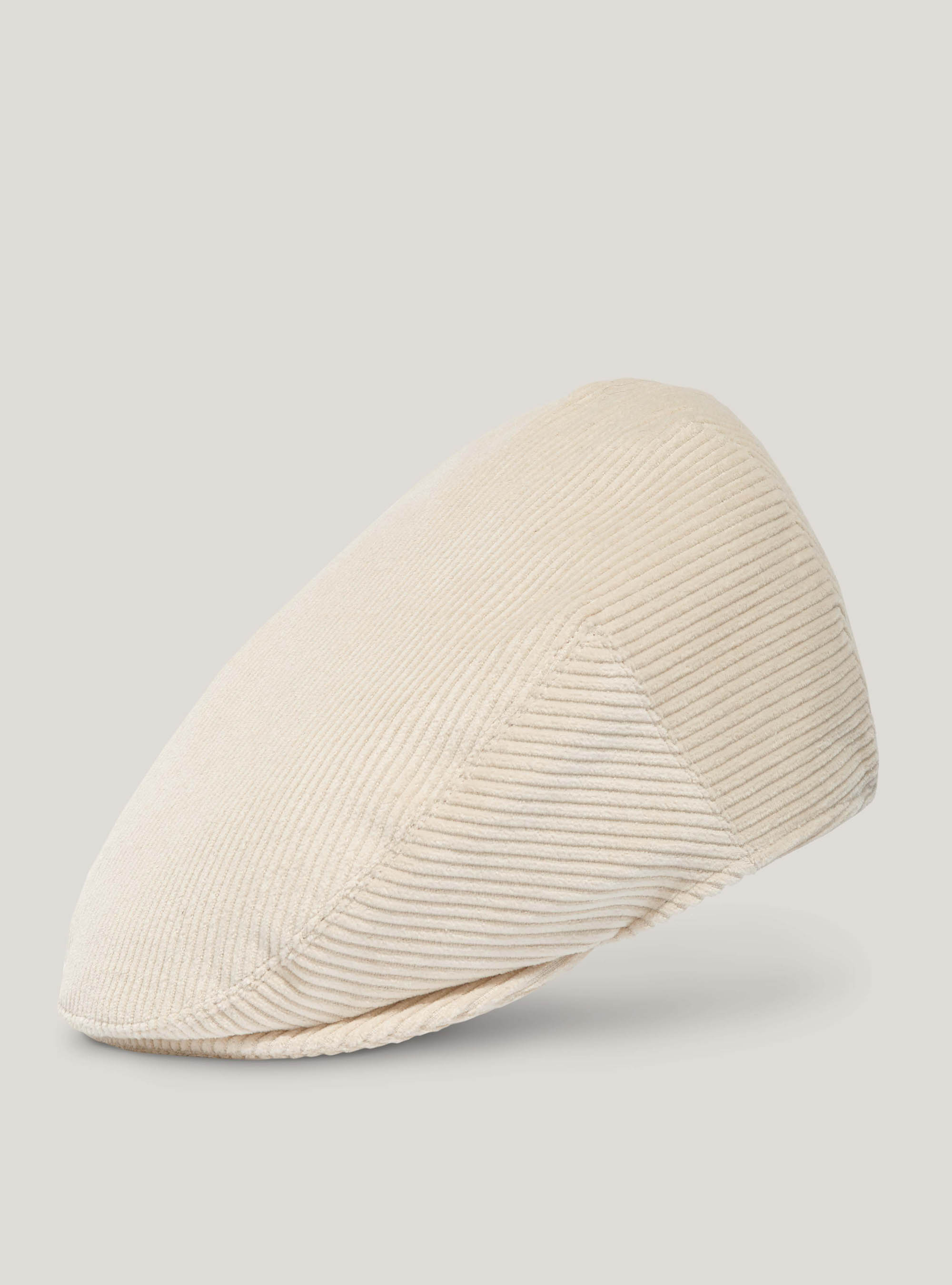 Coppola in velluto, BIANCO